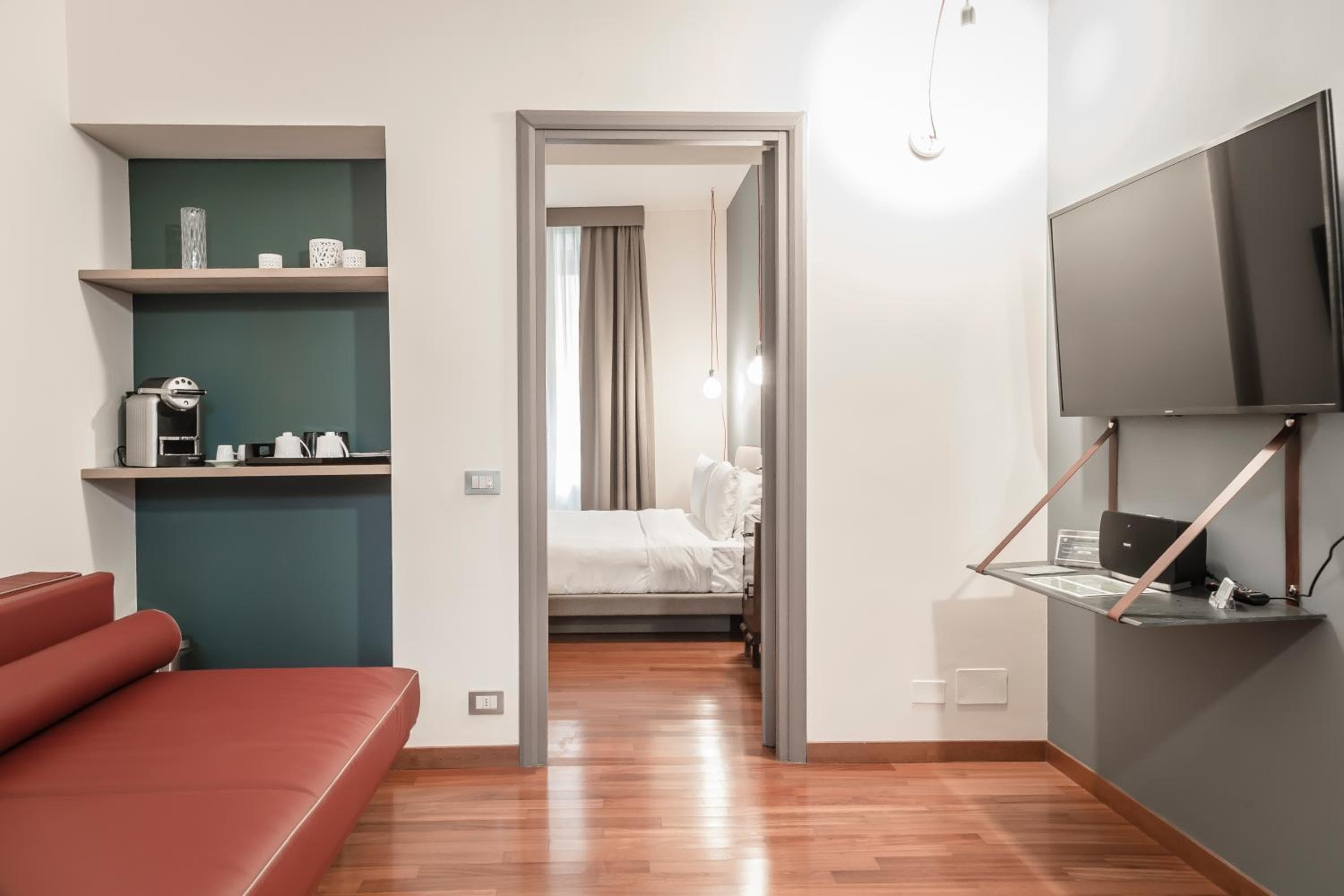 Montenapoleone Suites — 4