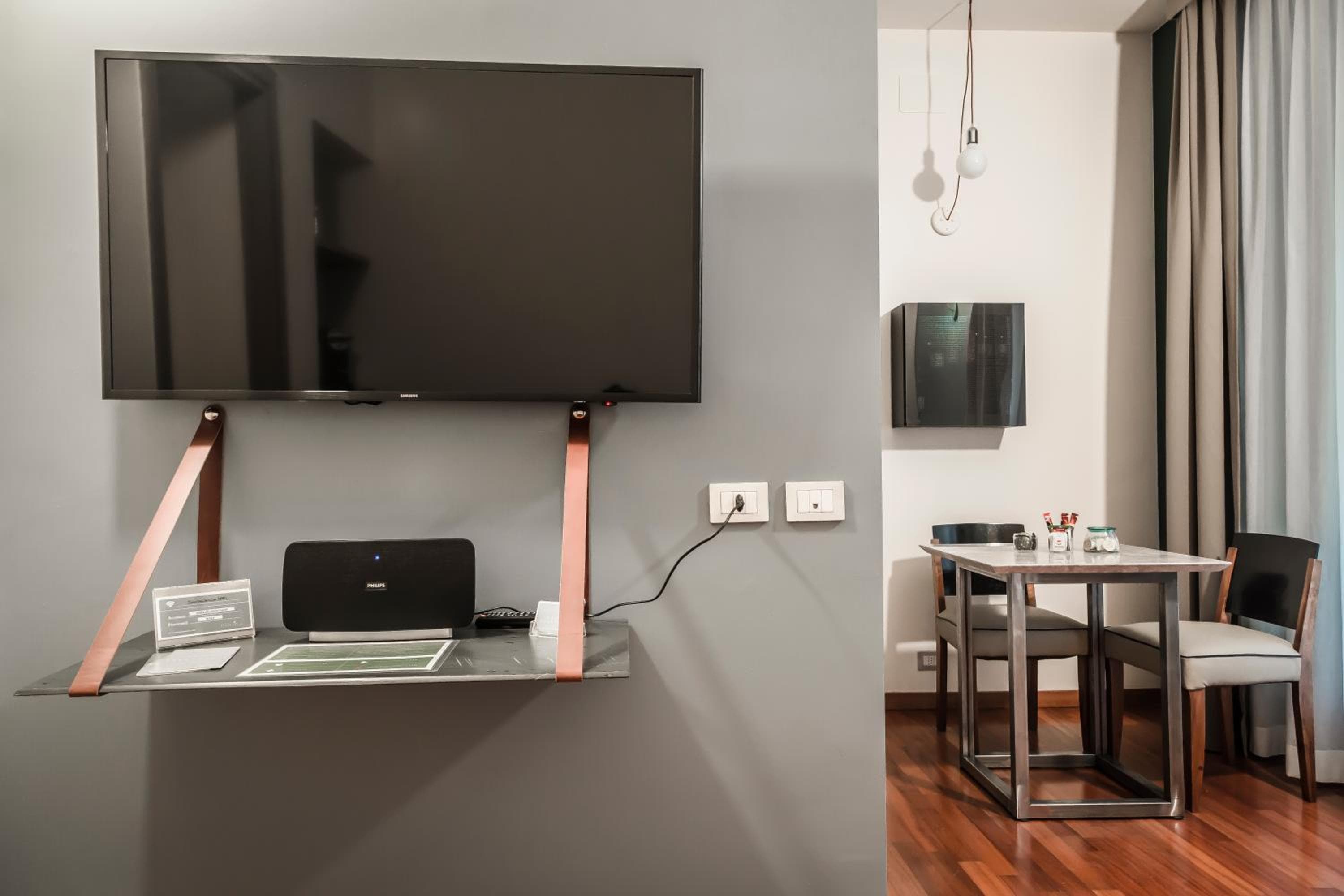 Montenapoleone Suites — 24