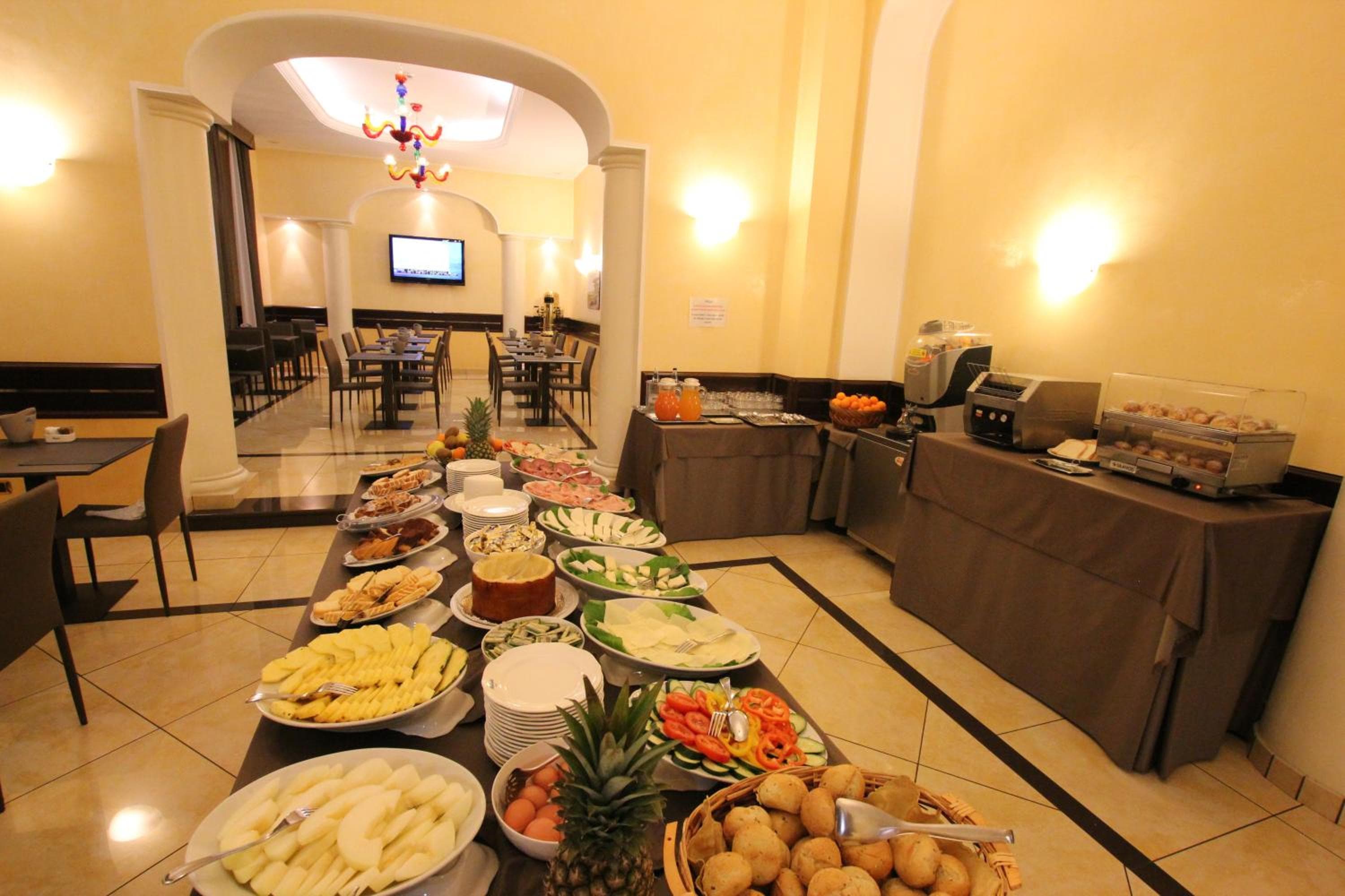 Mokinba Hotels Baviera — 24