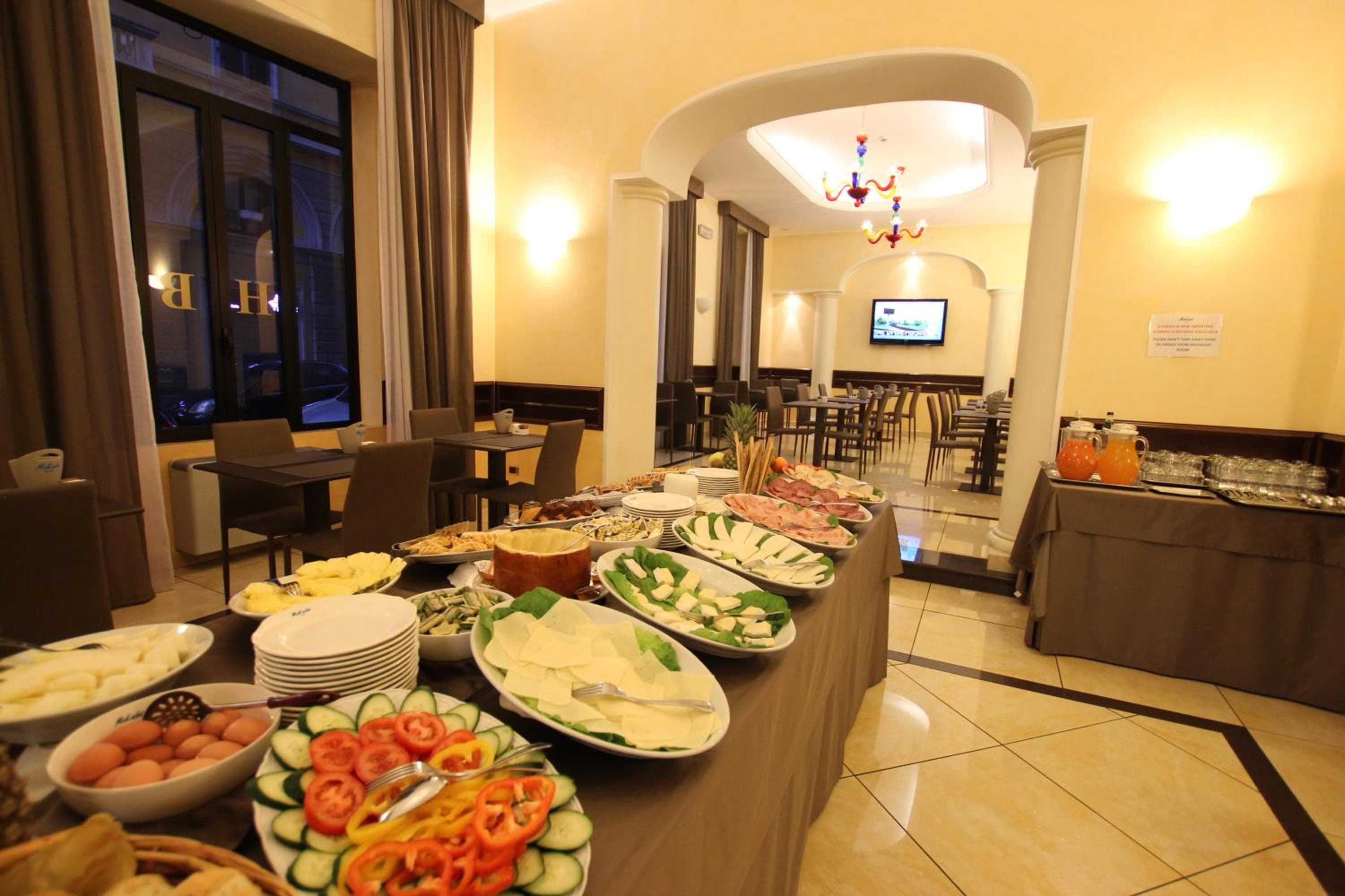 Mokinba Hotels Baviera — 9