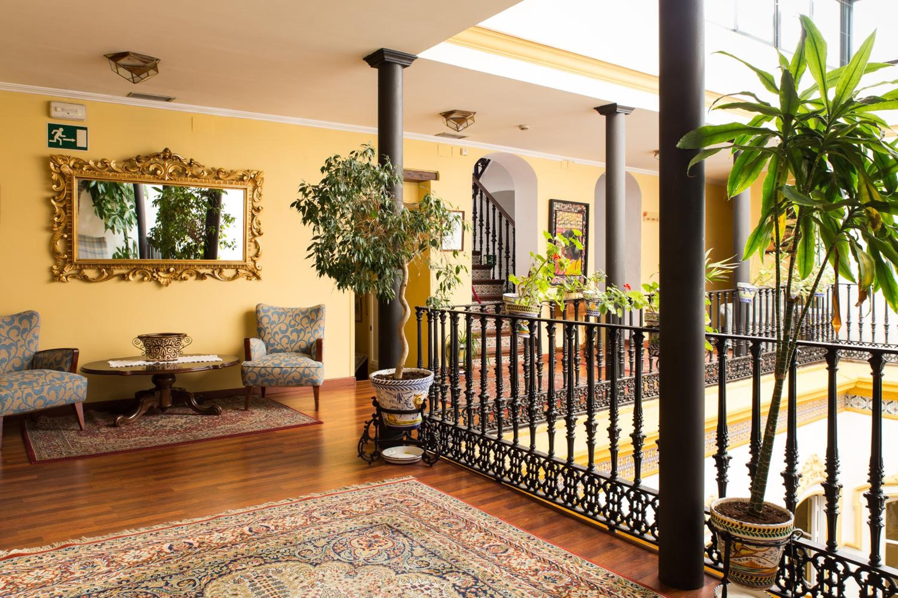 Hotel Abanico — 18