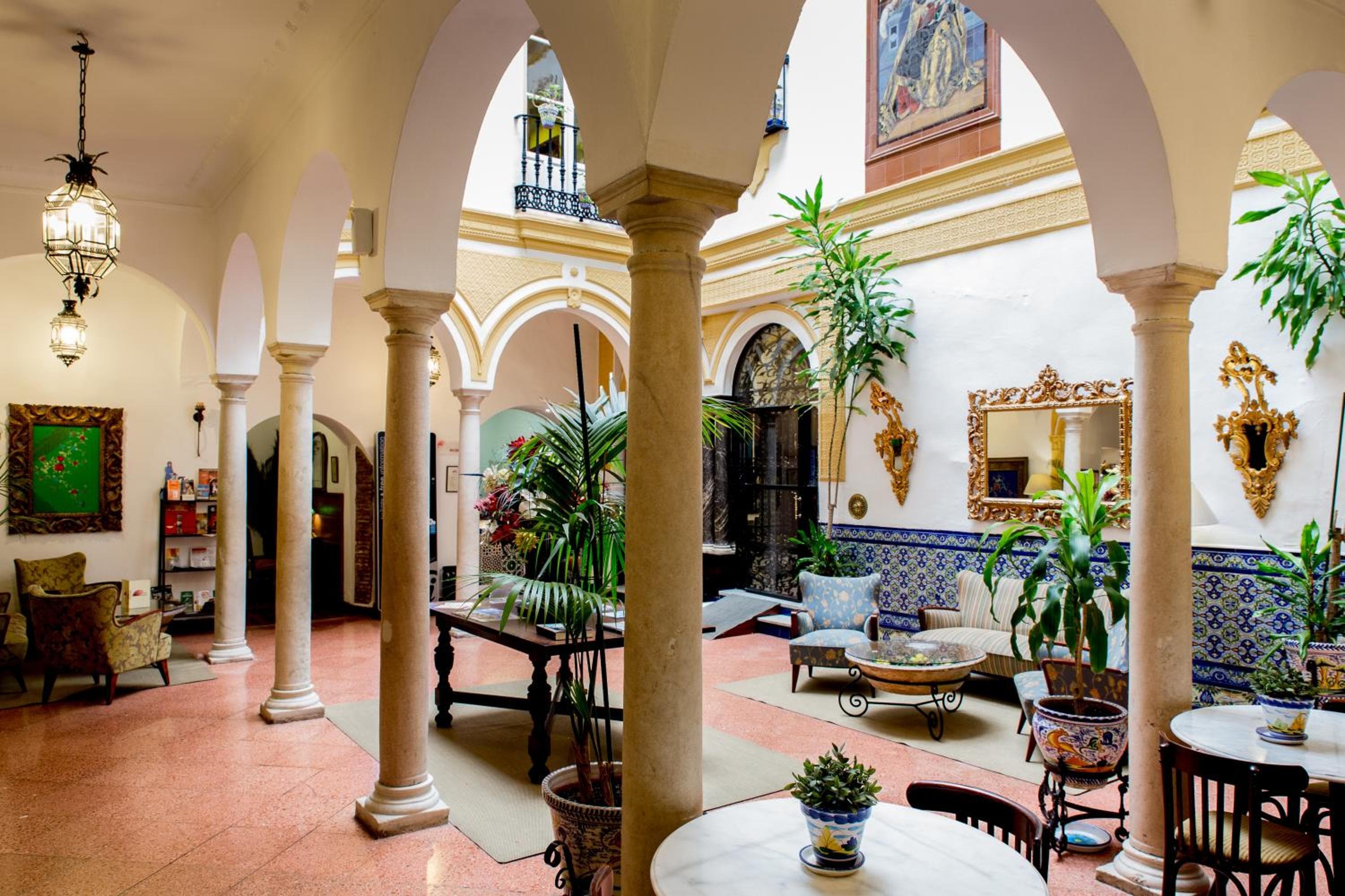 Hotel Abanico — 28