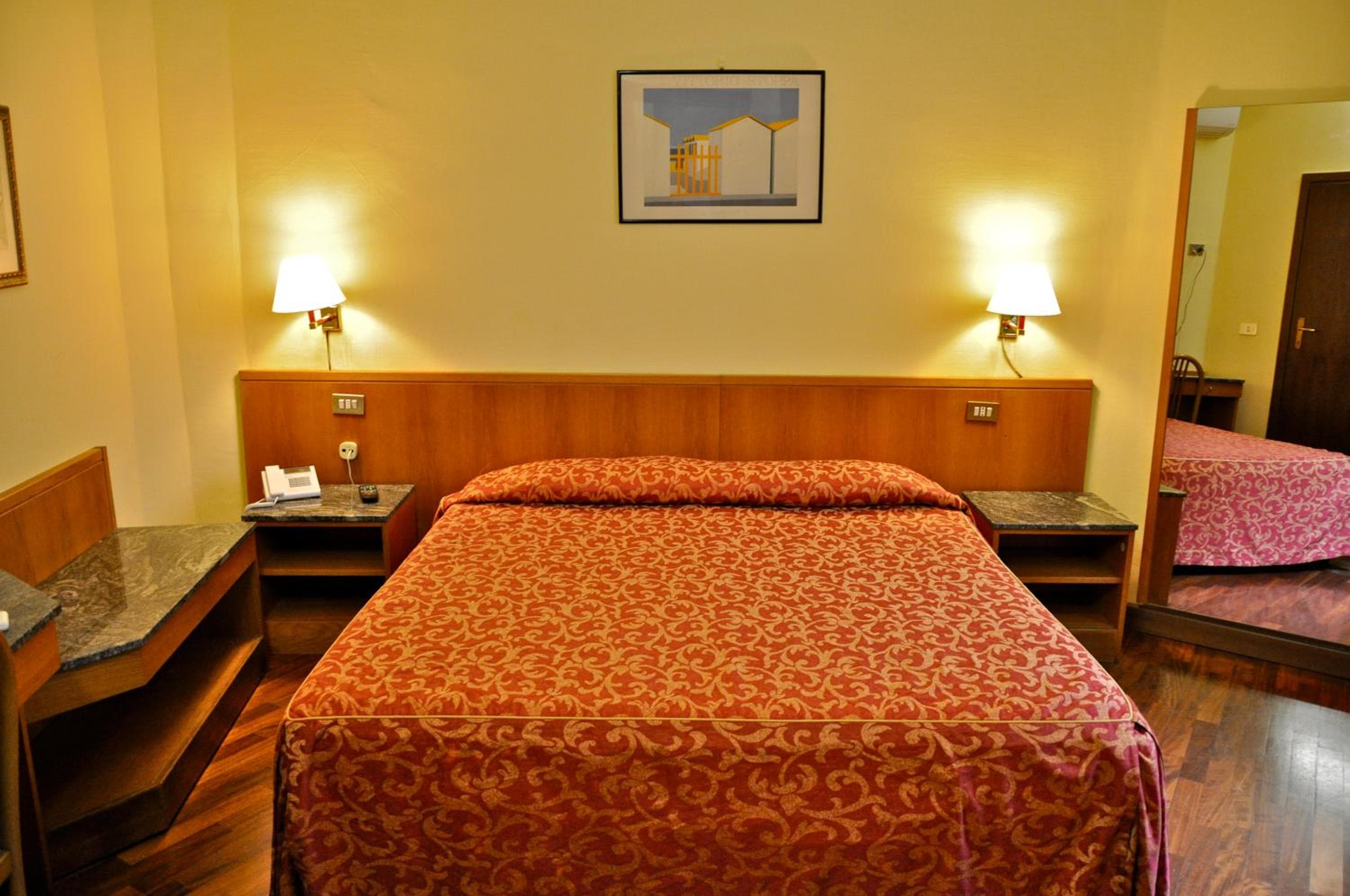 Hotel Vecchia Milano — 6