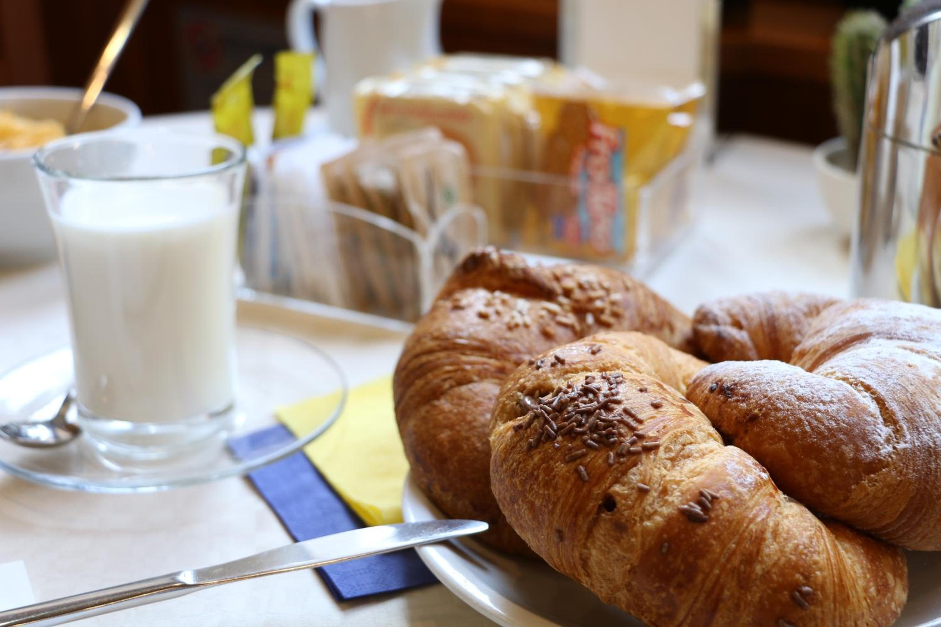 Hotel Piacenza — 13