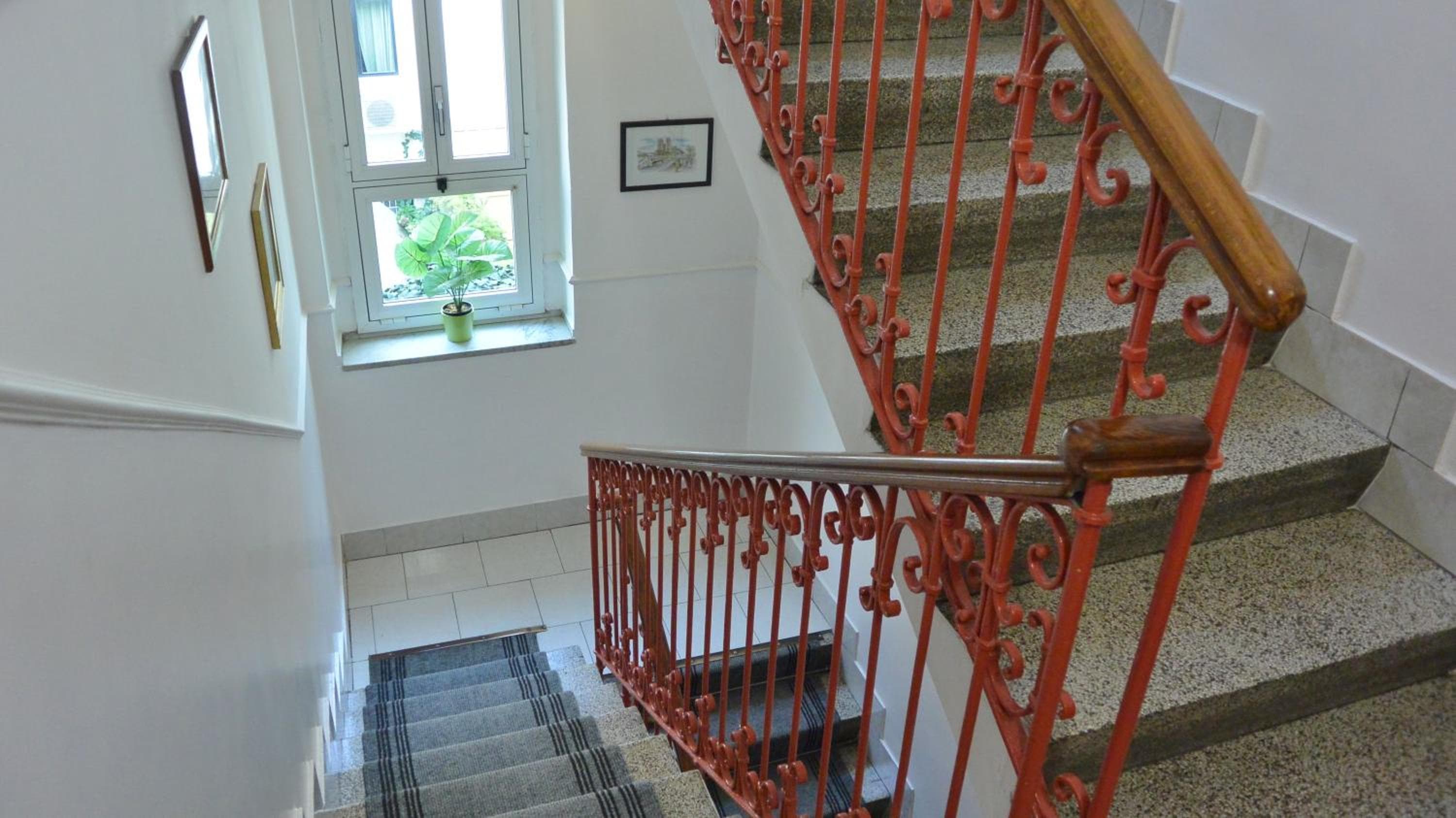 Hotel Mignon — 11