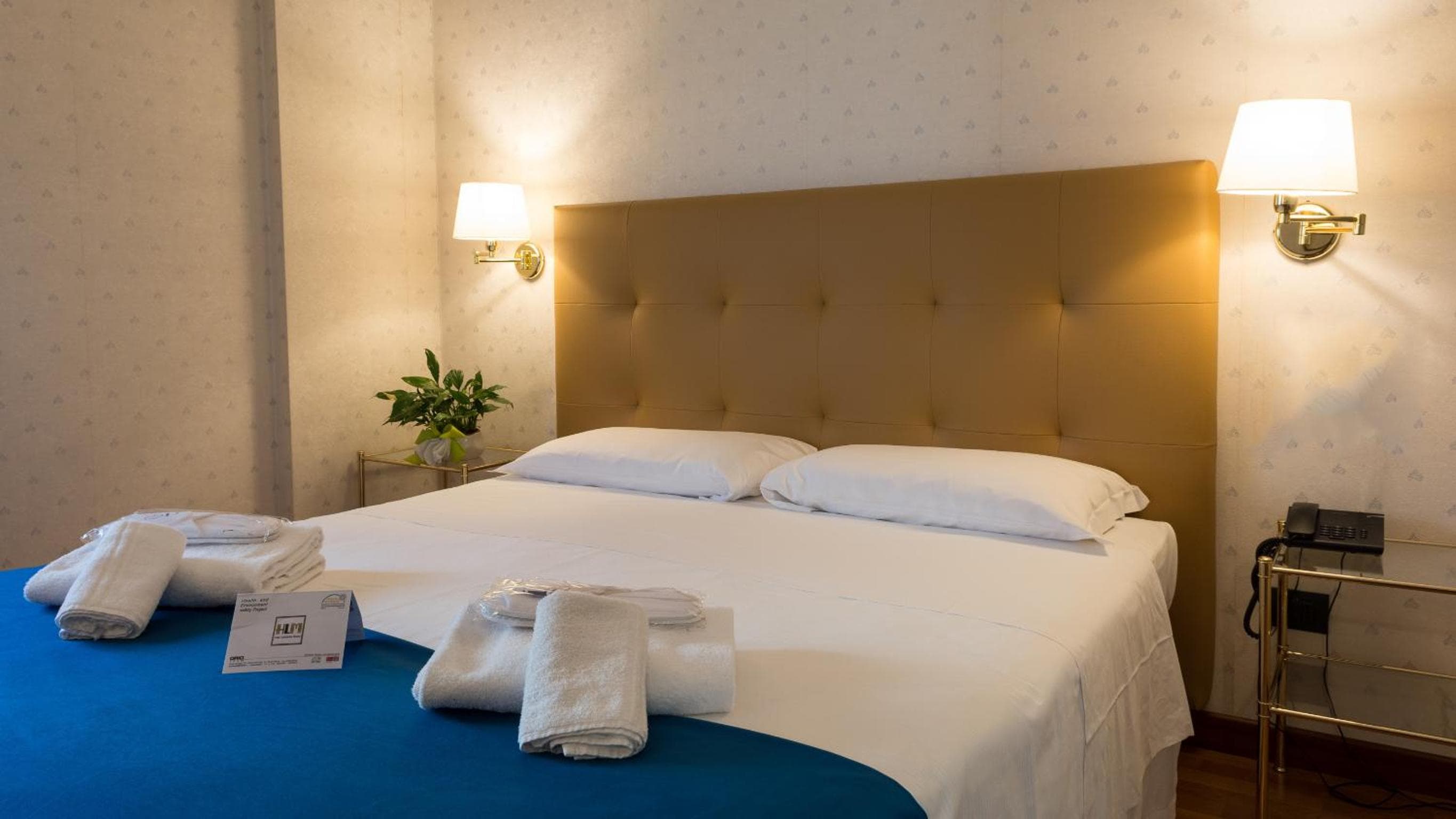 Hotel Lombardía — 21