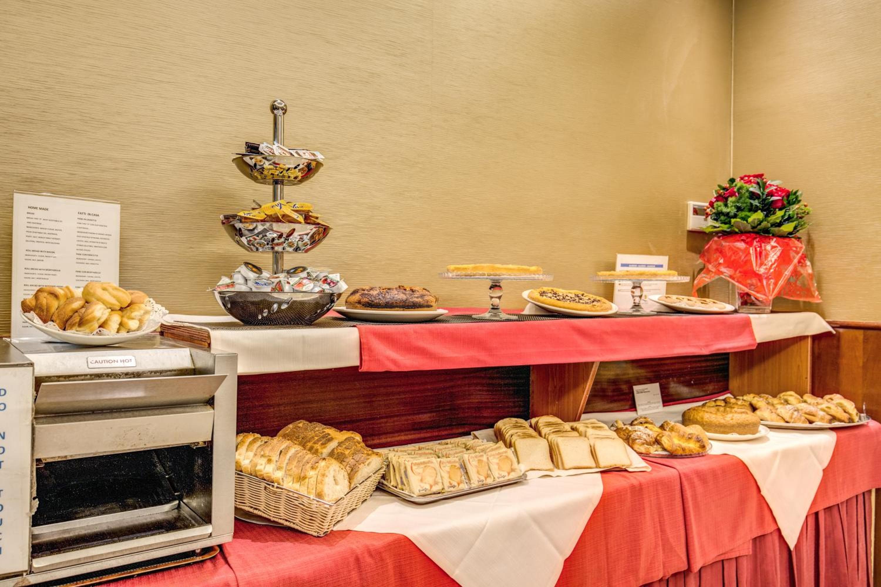 Augusta Lucilla Palace hotel, Via Massimo D'Azeglio 24, Rome, Italy — photo 48