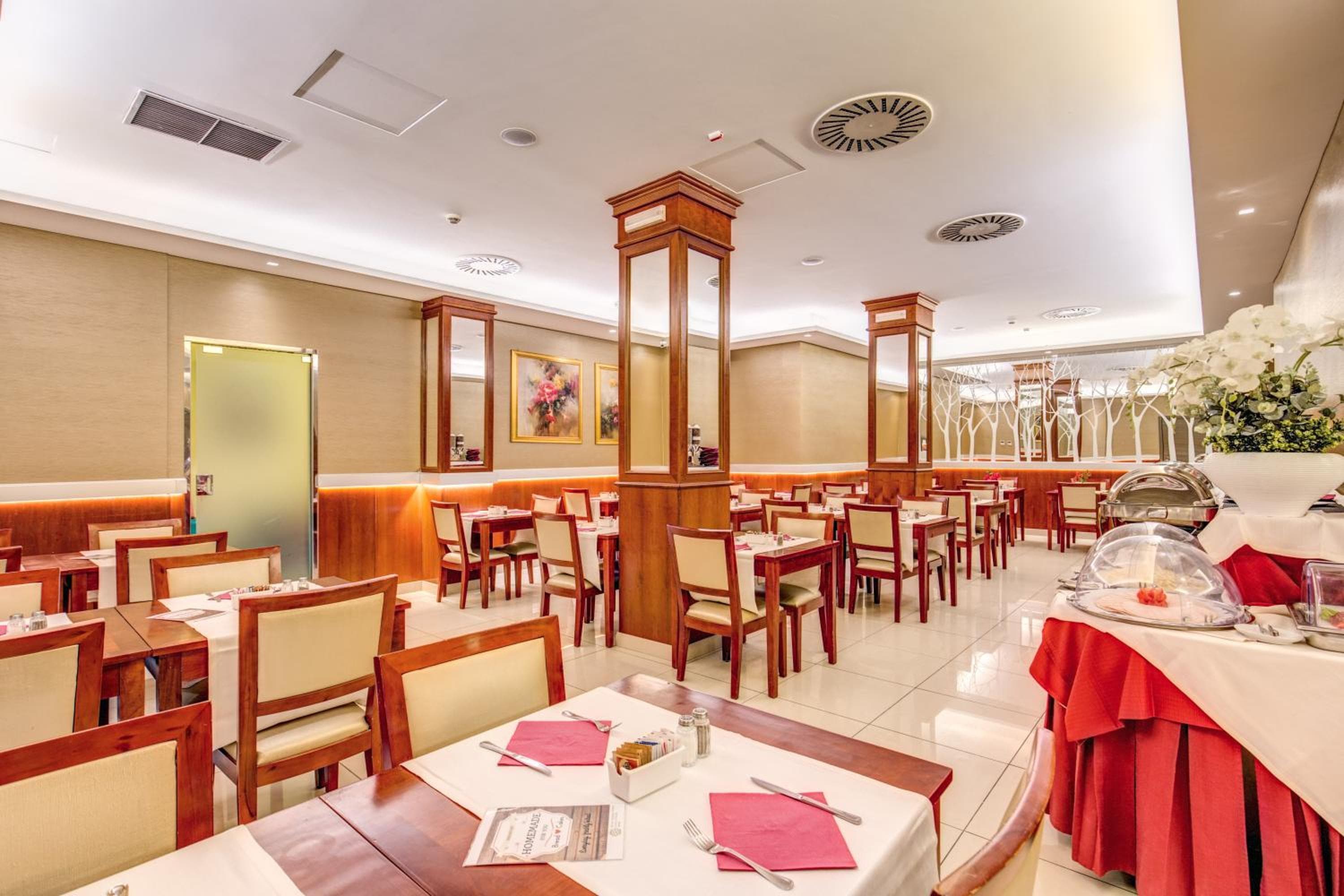 Augusta Lucilla Palace hotel, Via Massimo D'Azeglio 24, Rome, Italy — photo 46