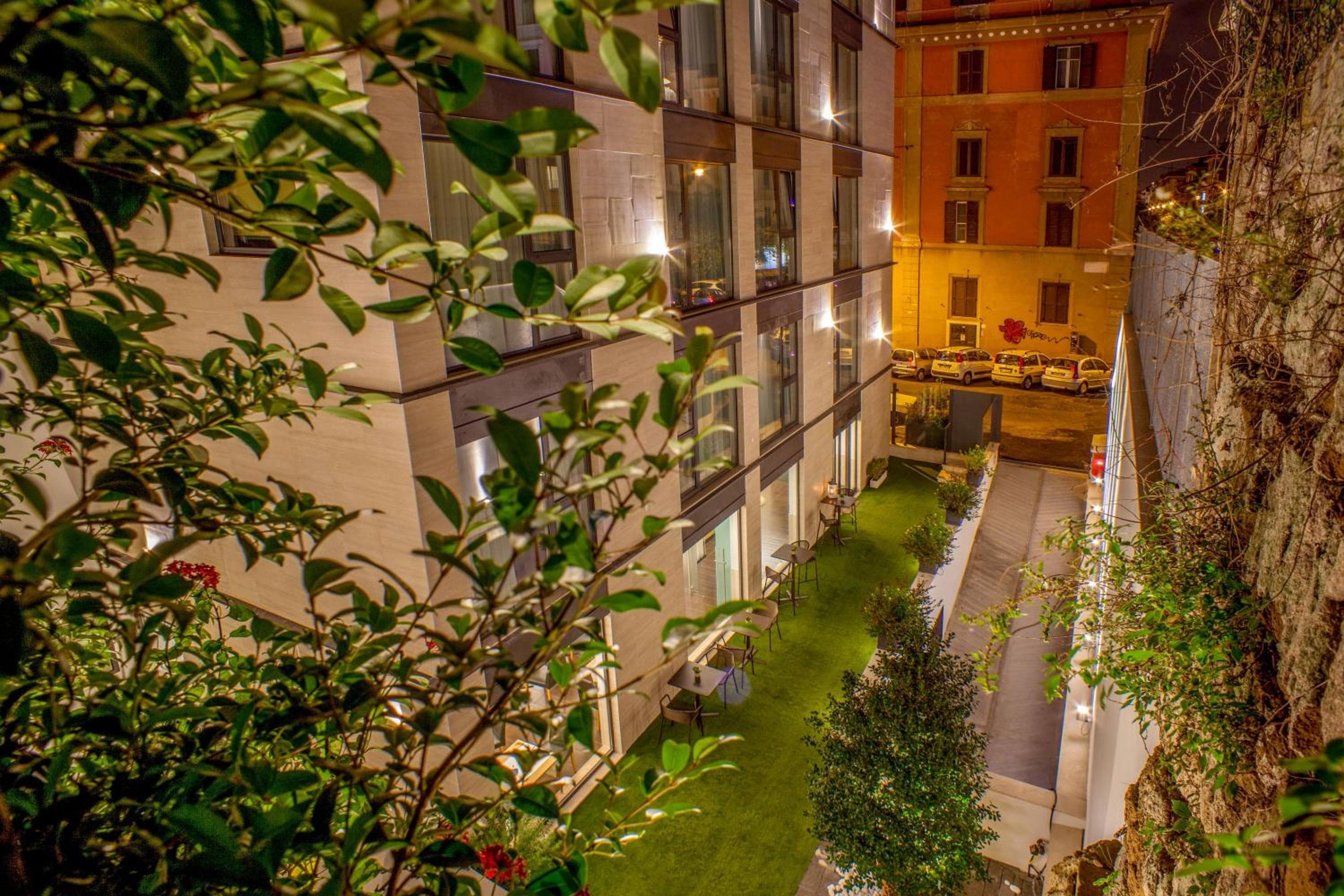 Best Western Plus Hotel Spring House — 1