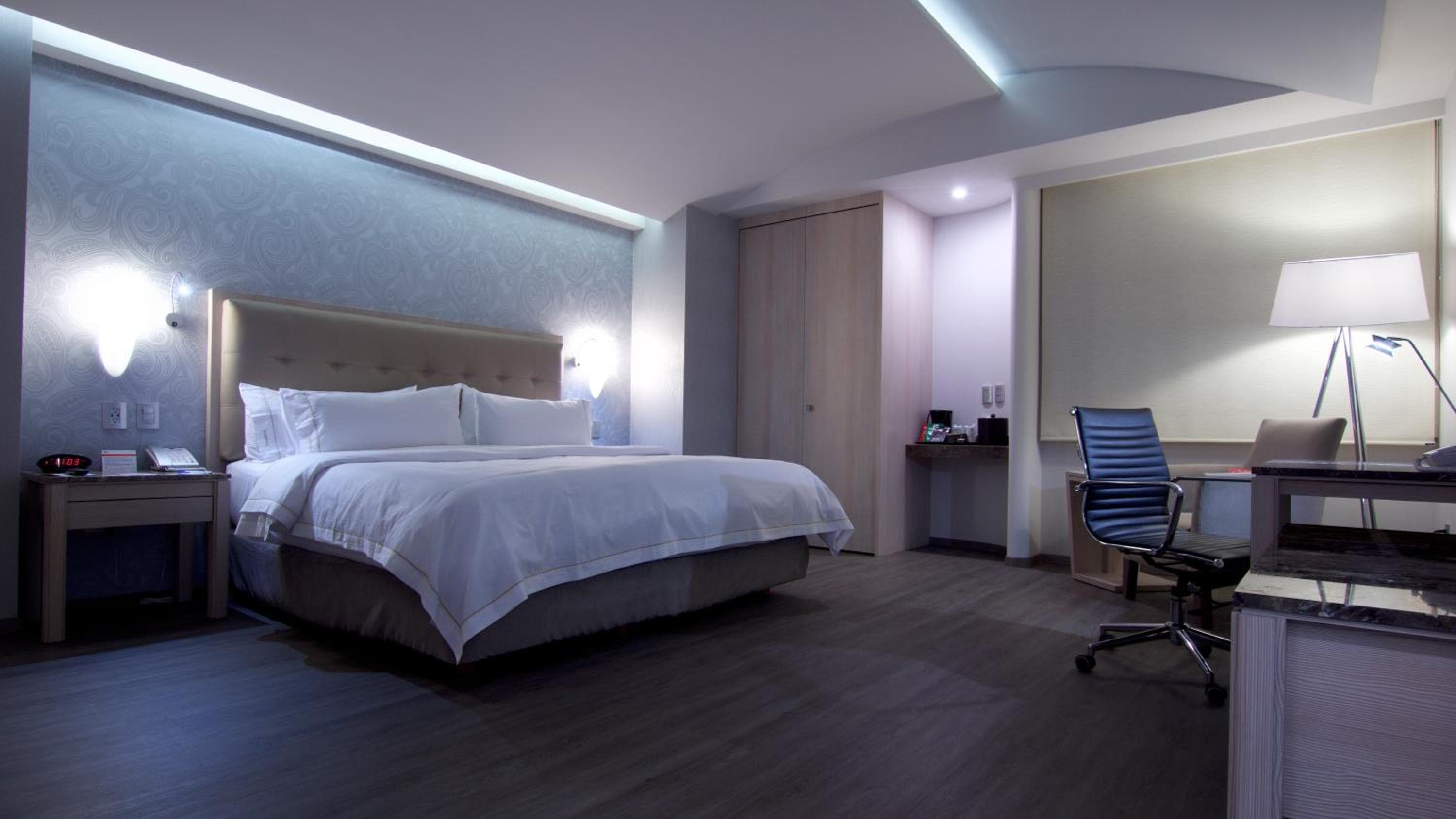 Holiday Inn Express Mexico- Toreo, un hotel IHG — 6