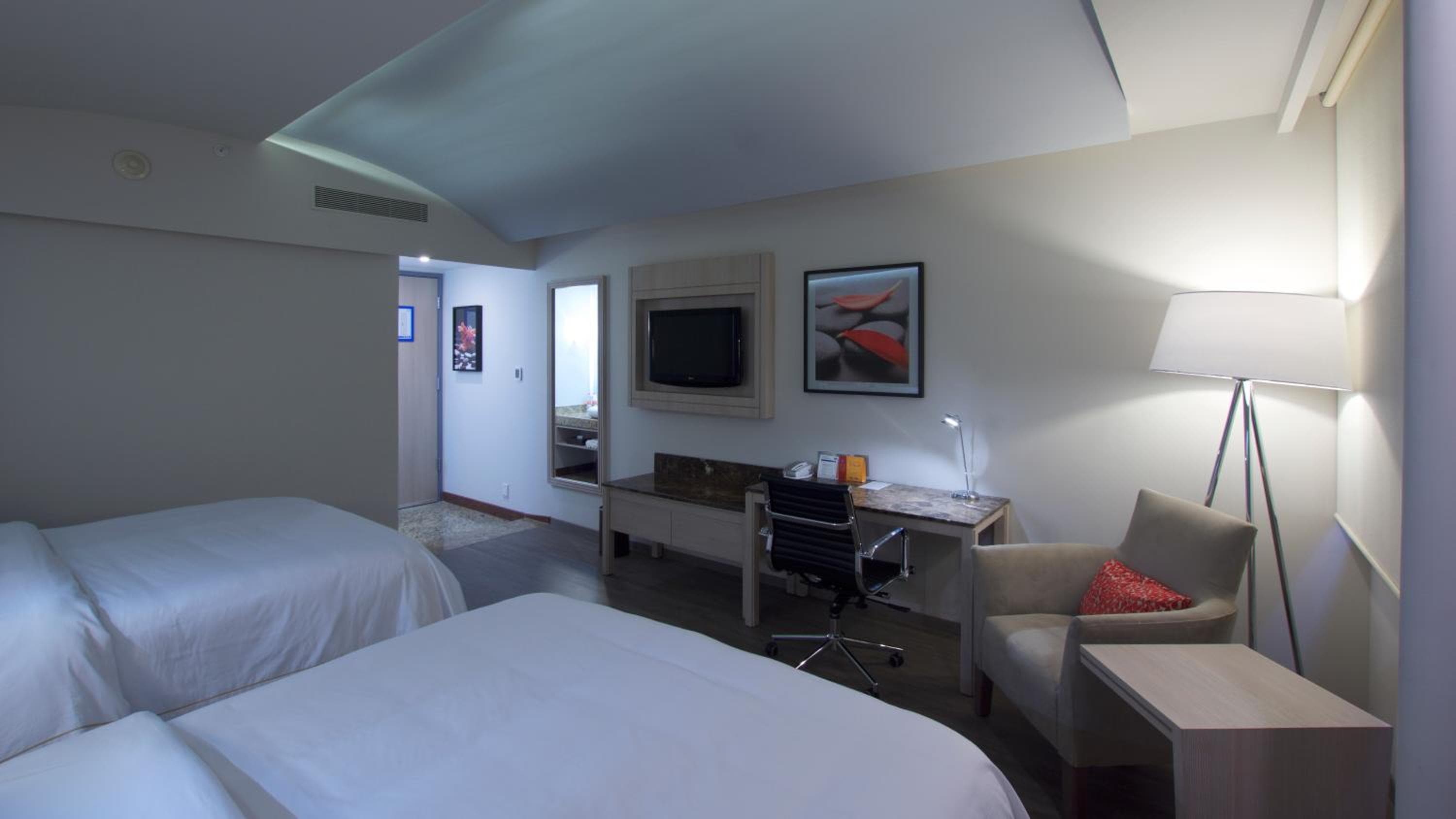 Holiday Inn Express Mexico- Toreo, un hotel IHG — 13