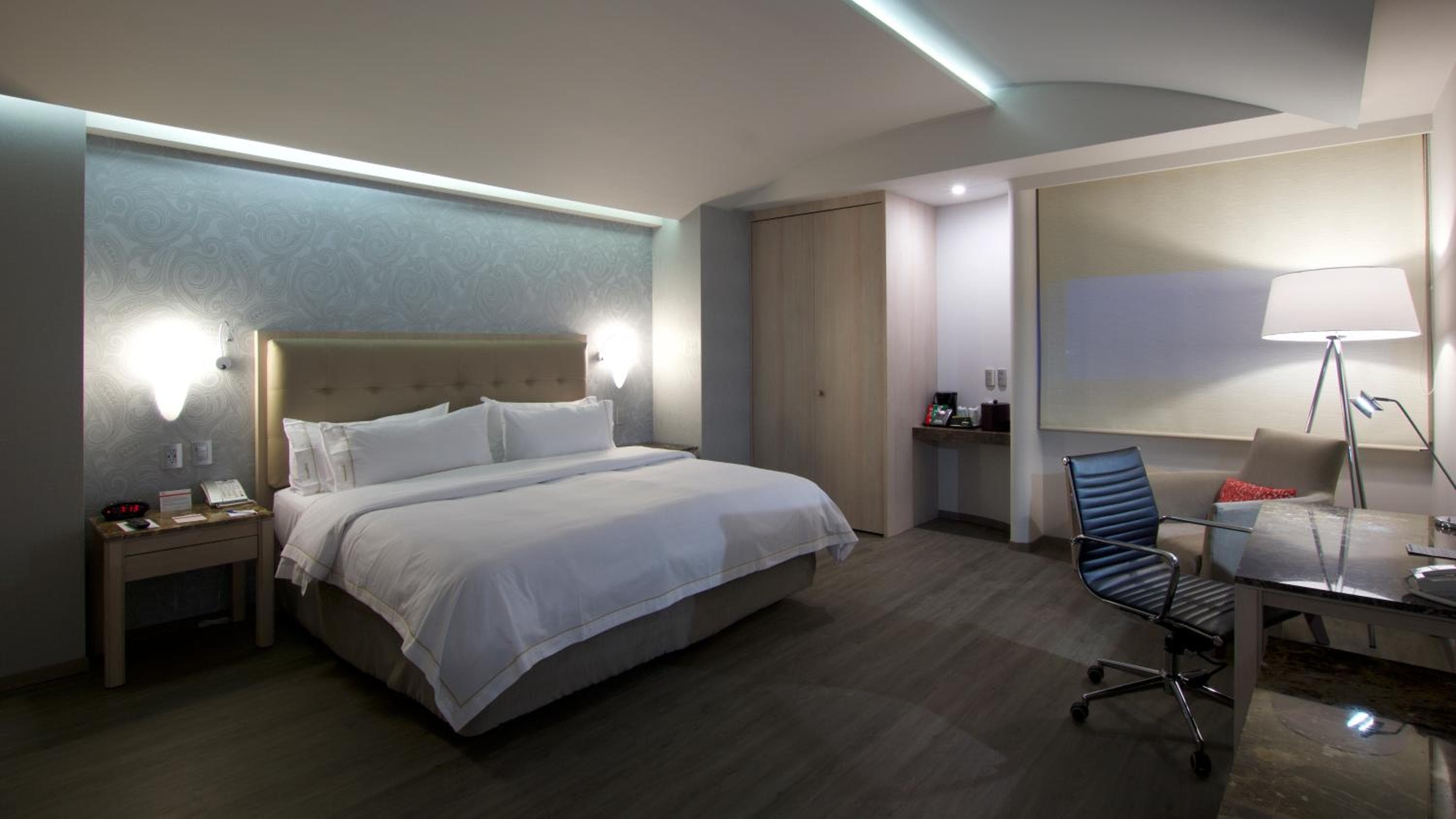 Holiday Inn Express Mexico- Toreo, un hotel IHG — 14