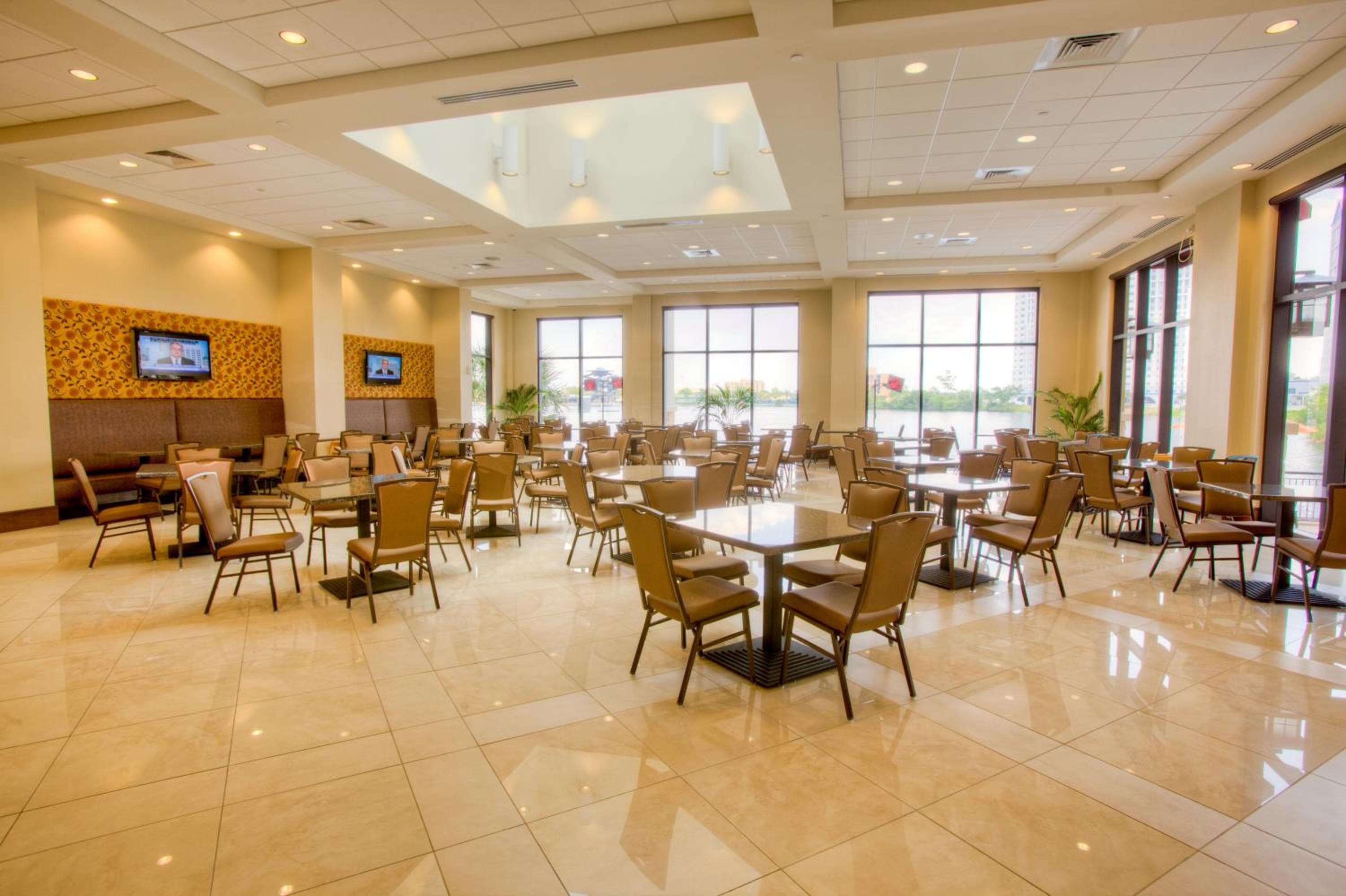 Ramada Plaza by Wyndham Orlando Resort & Suites Intl Drive - Newly Renovated! — 18
