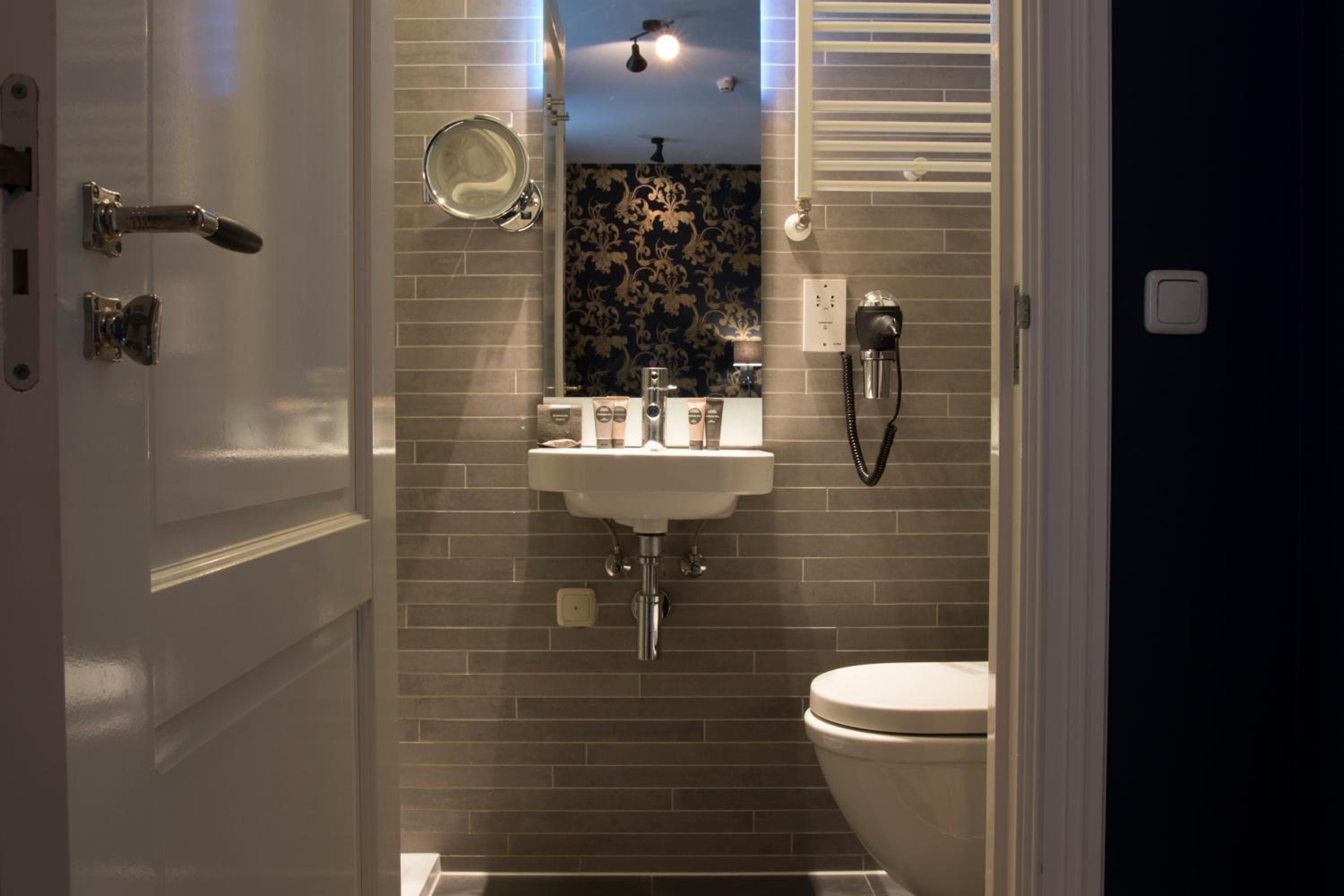 Grand Canal Boutique Hotel — 17