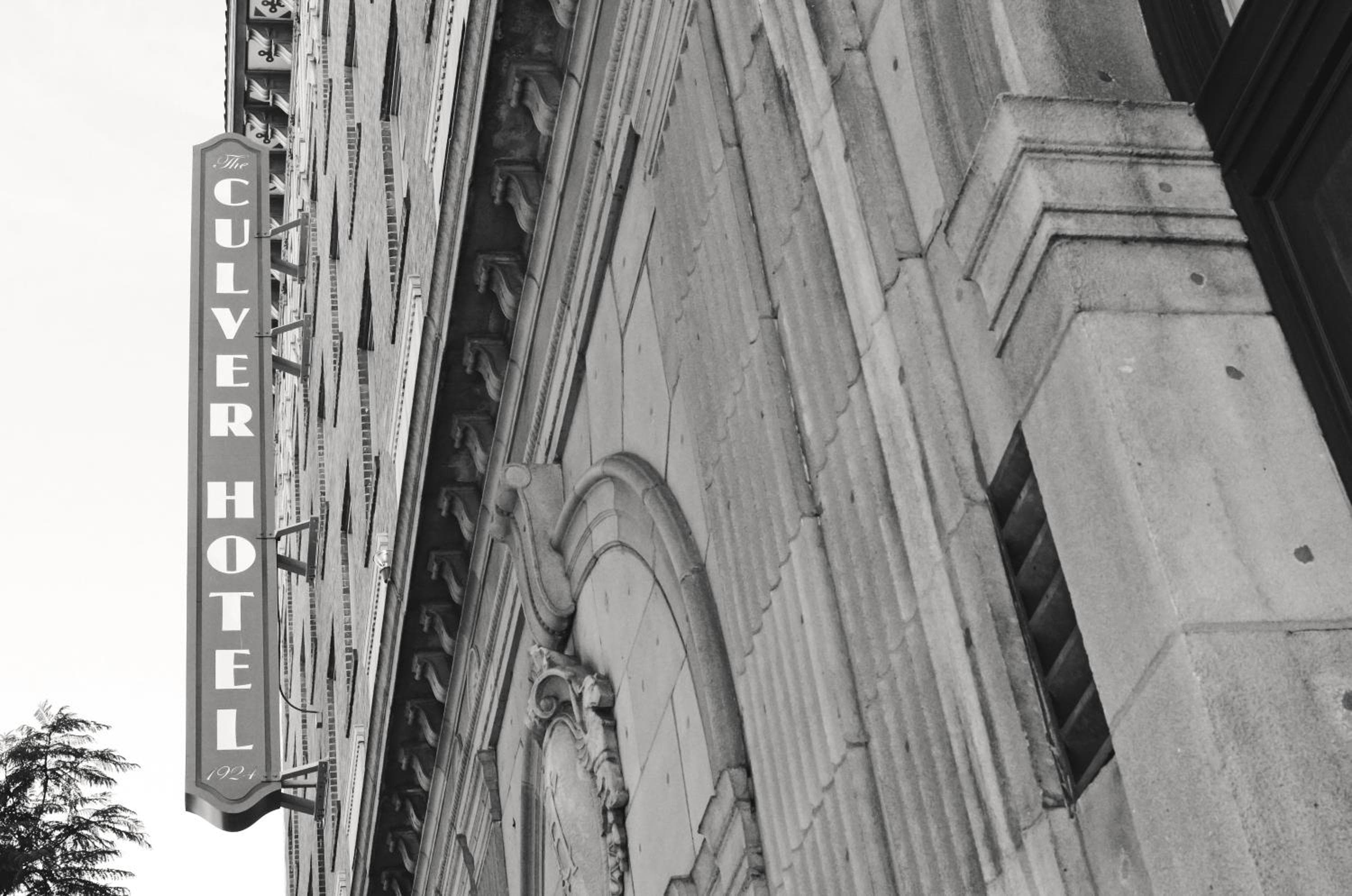 Das Culver Hotel — 19