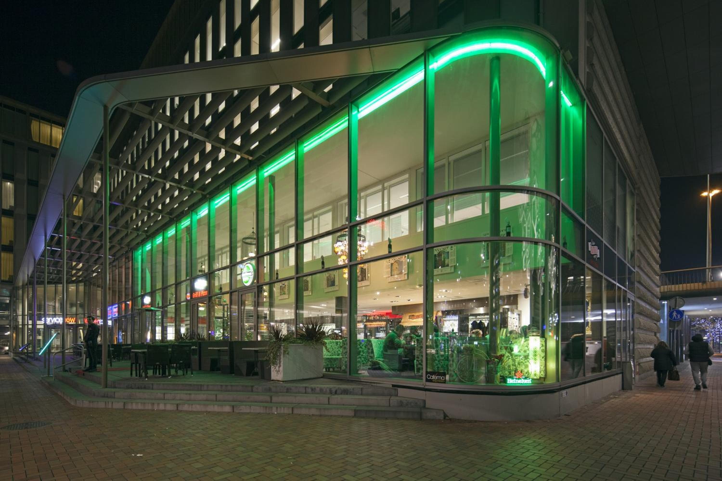 easyHotel Amsterdam Arena Boulevard — 4