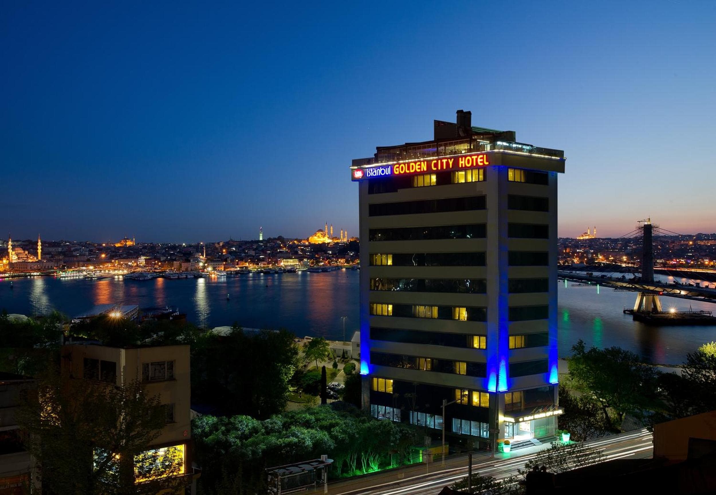 Hotel Golden City en Estambul — 4
