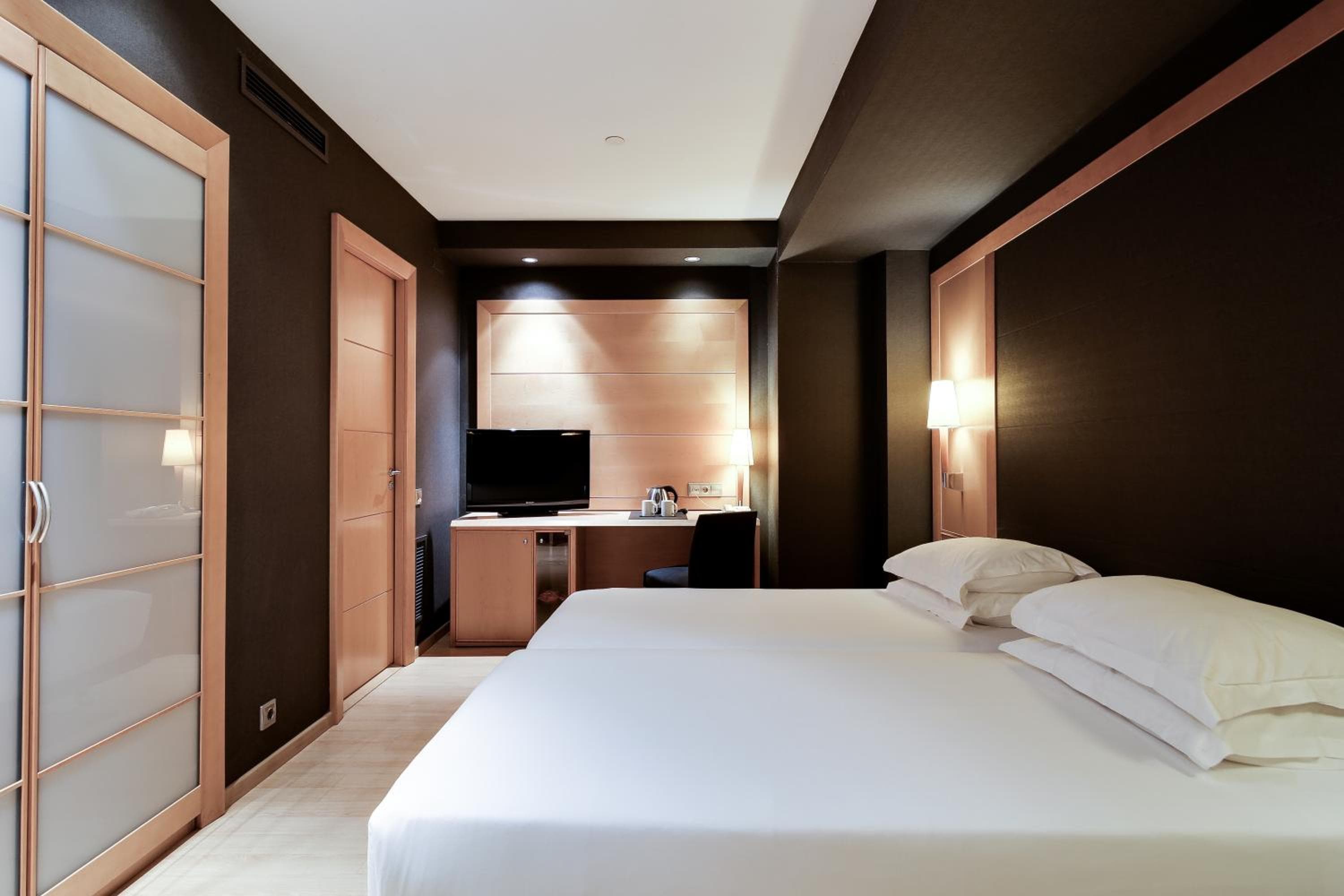 Hotel Barcelona Universal — 27