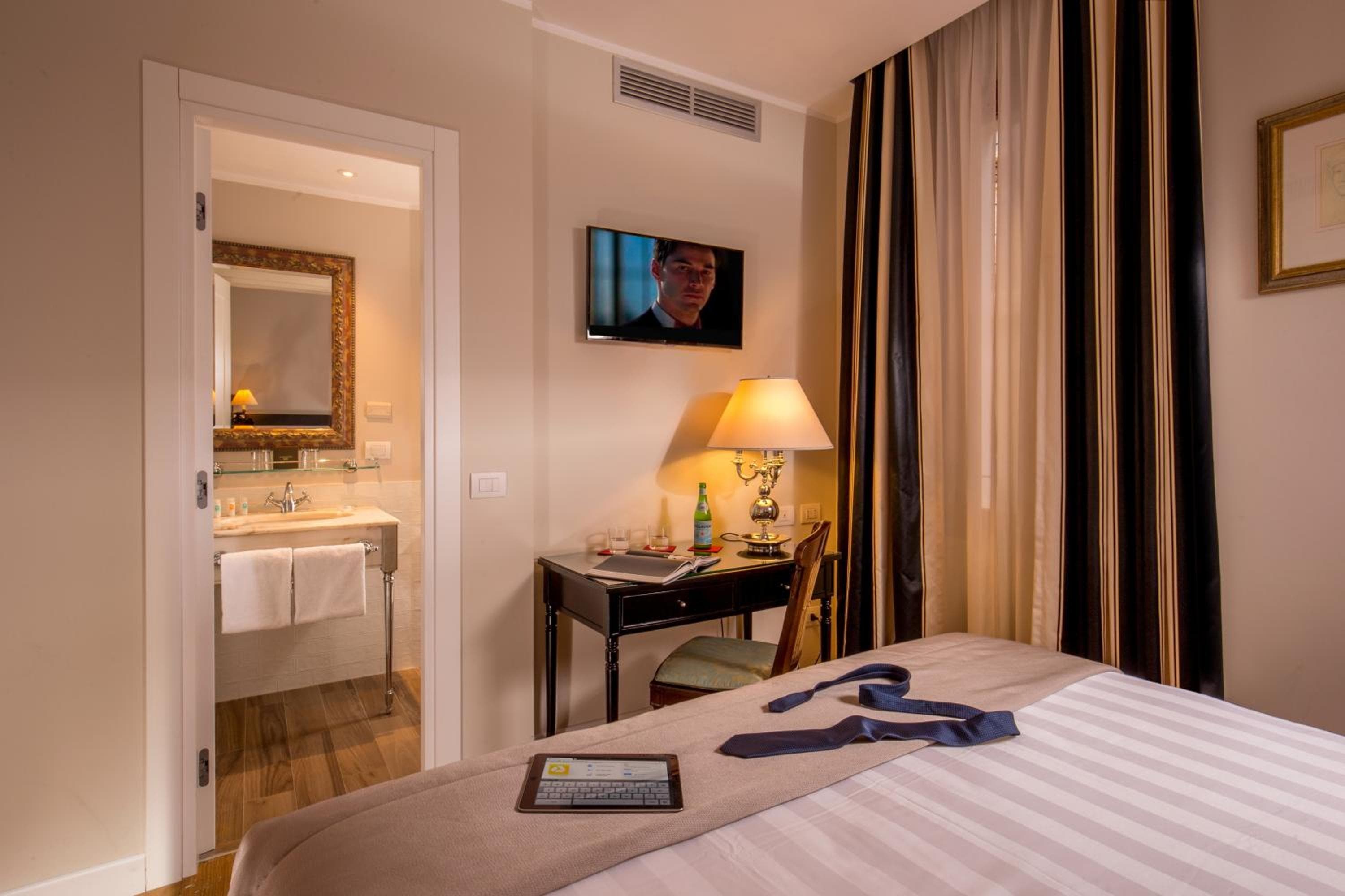 Hotel Monte Cenci — 3