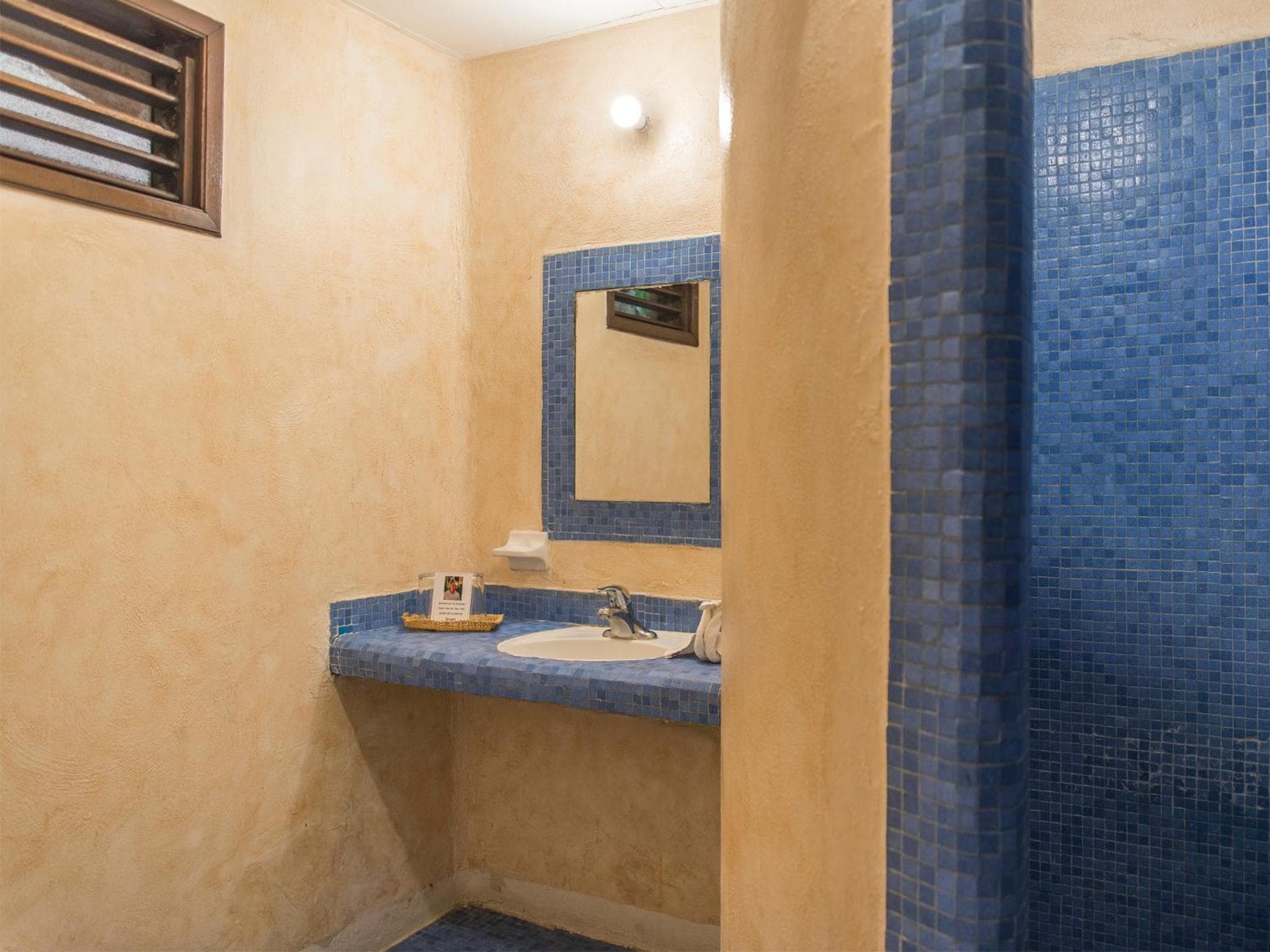 Barrio Latino Hotel Centro by Bestoffer Stays — 21