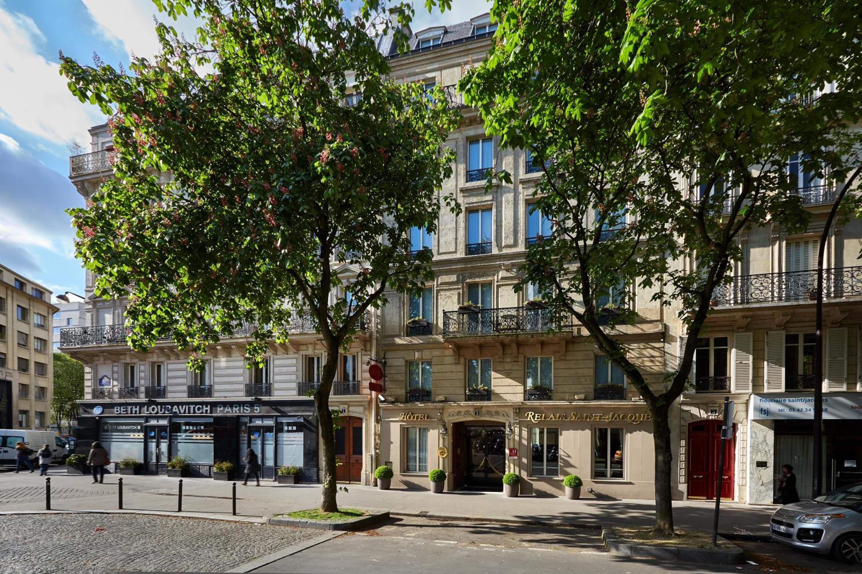 Hôtel Relais Saint Jacques Paris — 26