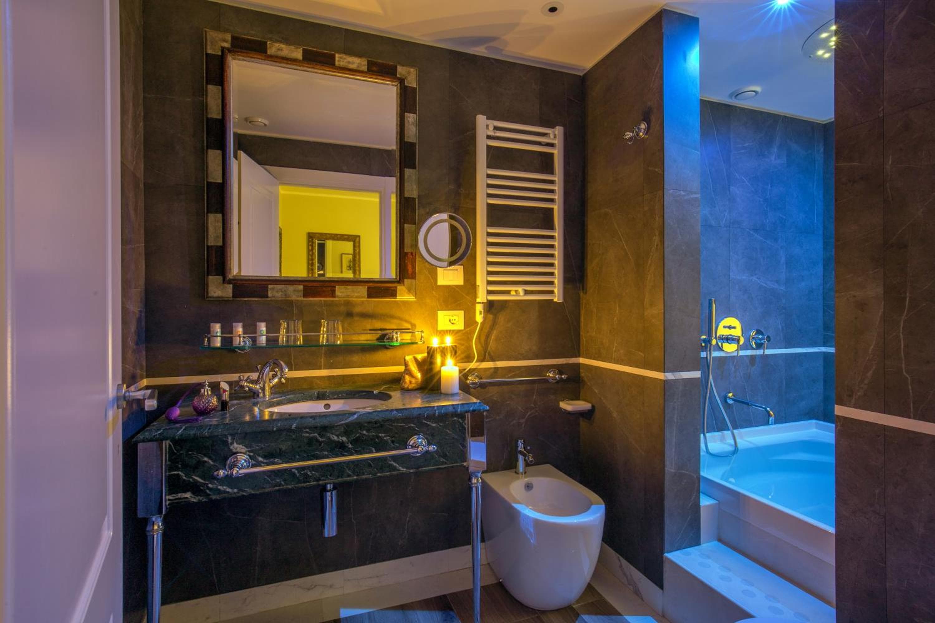 Hotel Monte Cenci — 25