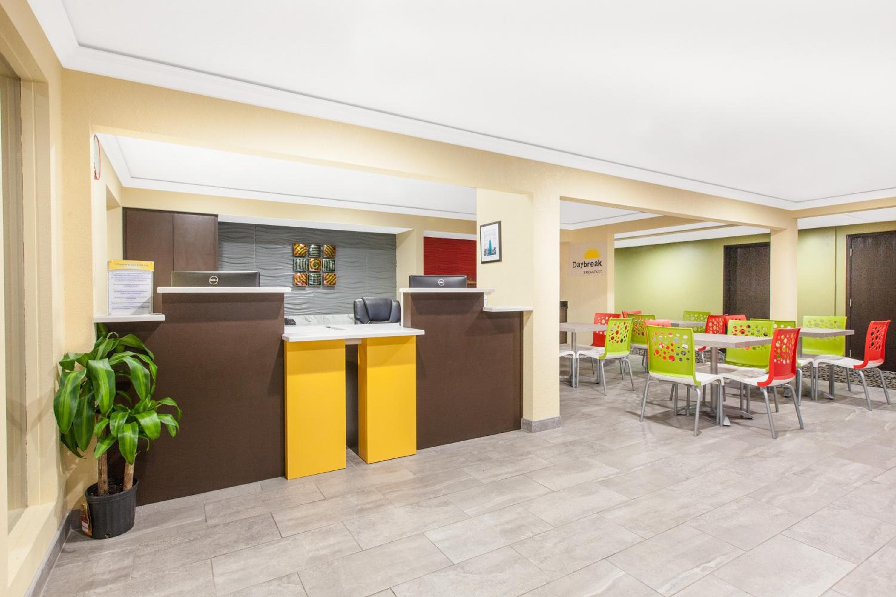 Days Inn by Wyndham Miami — 20