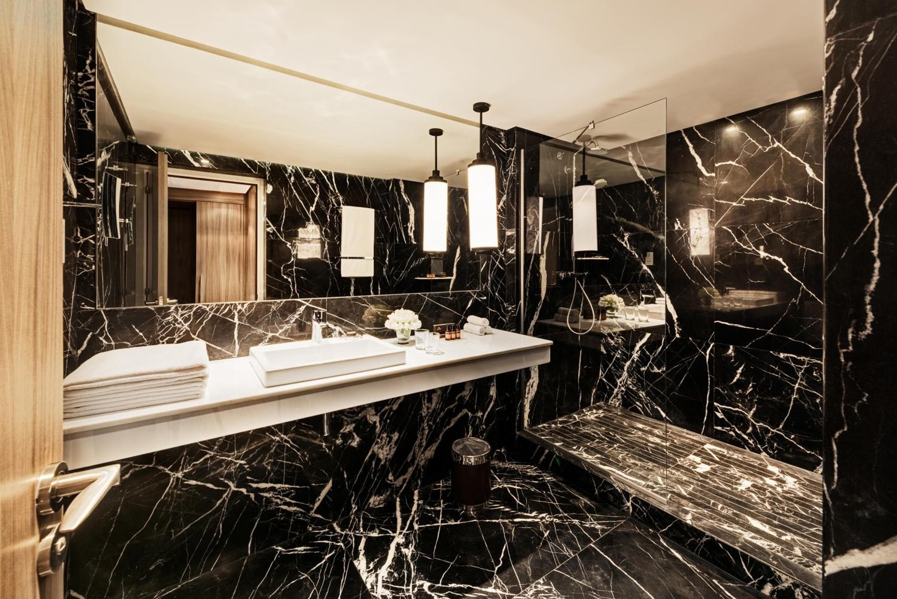 Mövenpick Hotel Mansour Eddahbi Marrakech hotel, Avenue Mohamed VI, Marrakech, Morocco — photo 97