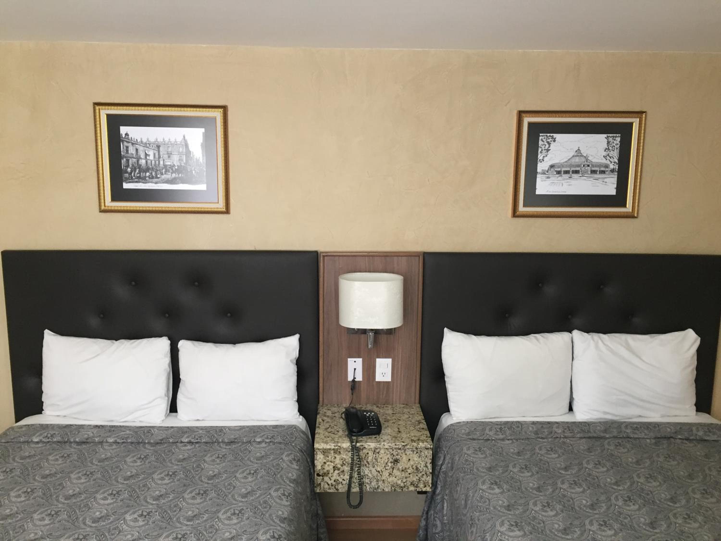 Hotel Castropol — 3