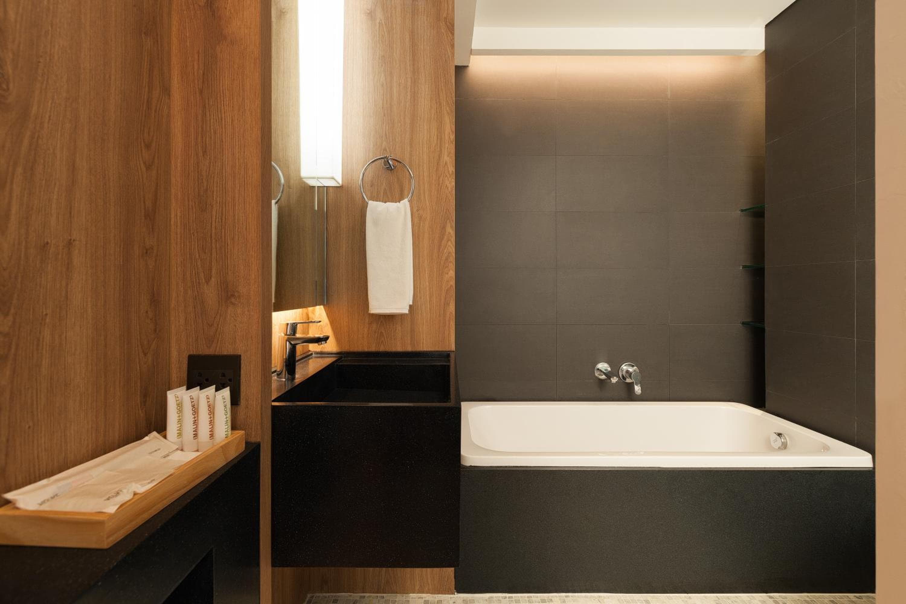 Volve Hotel Bangkok — 11