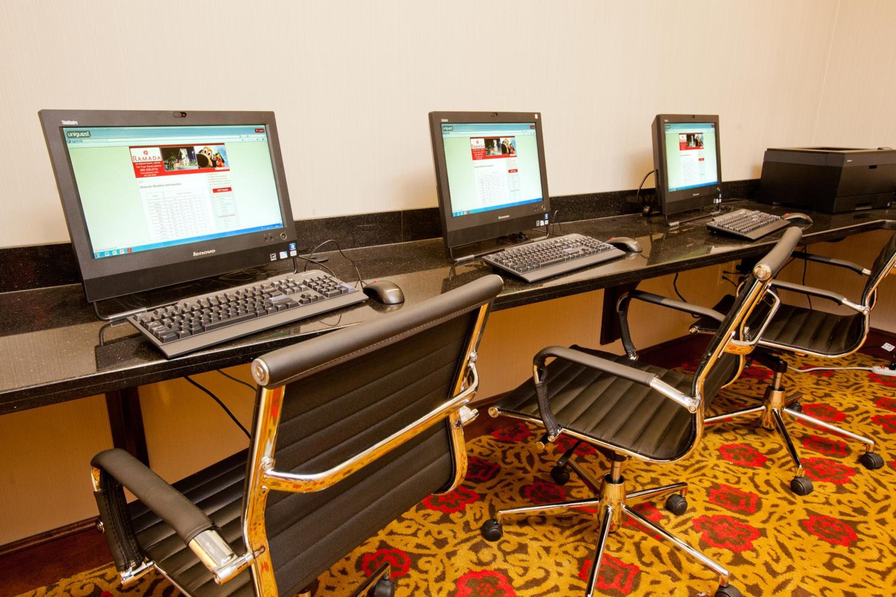 Ramada Plaza by Wyndham Orlando Resort & Suites Intl Drive - Newly Renovated! — 6