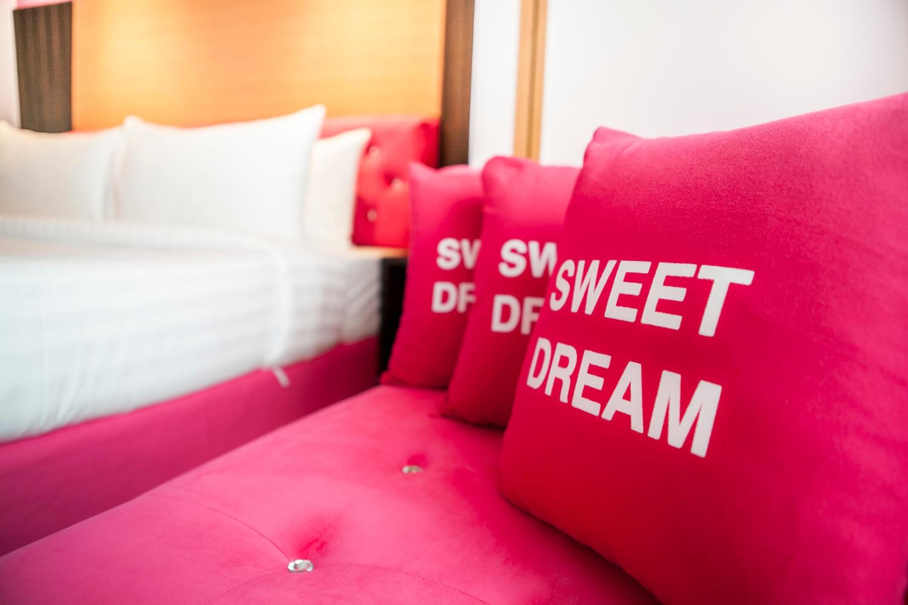 Citin Pratunam Bangkok by Compass Hospitality — 15