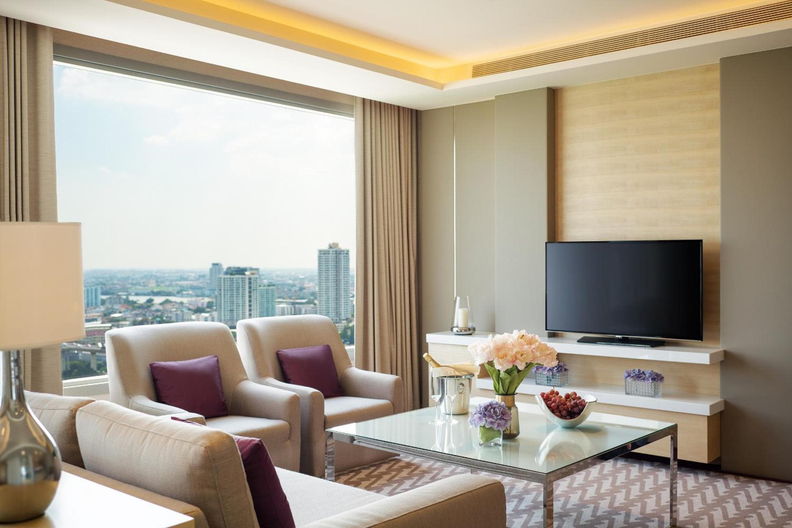 Avani Plus Riverside Bangkok Hotel — 9