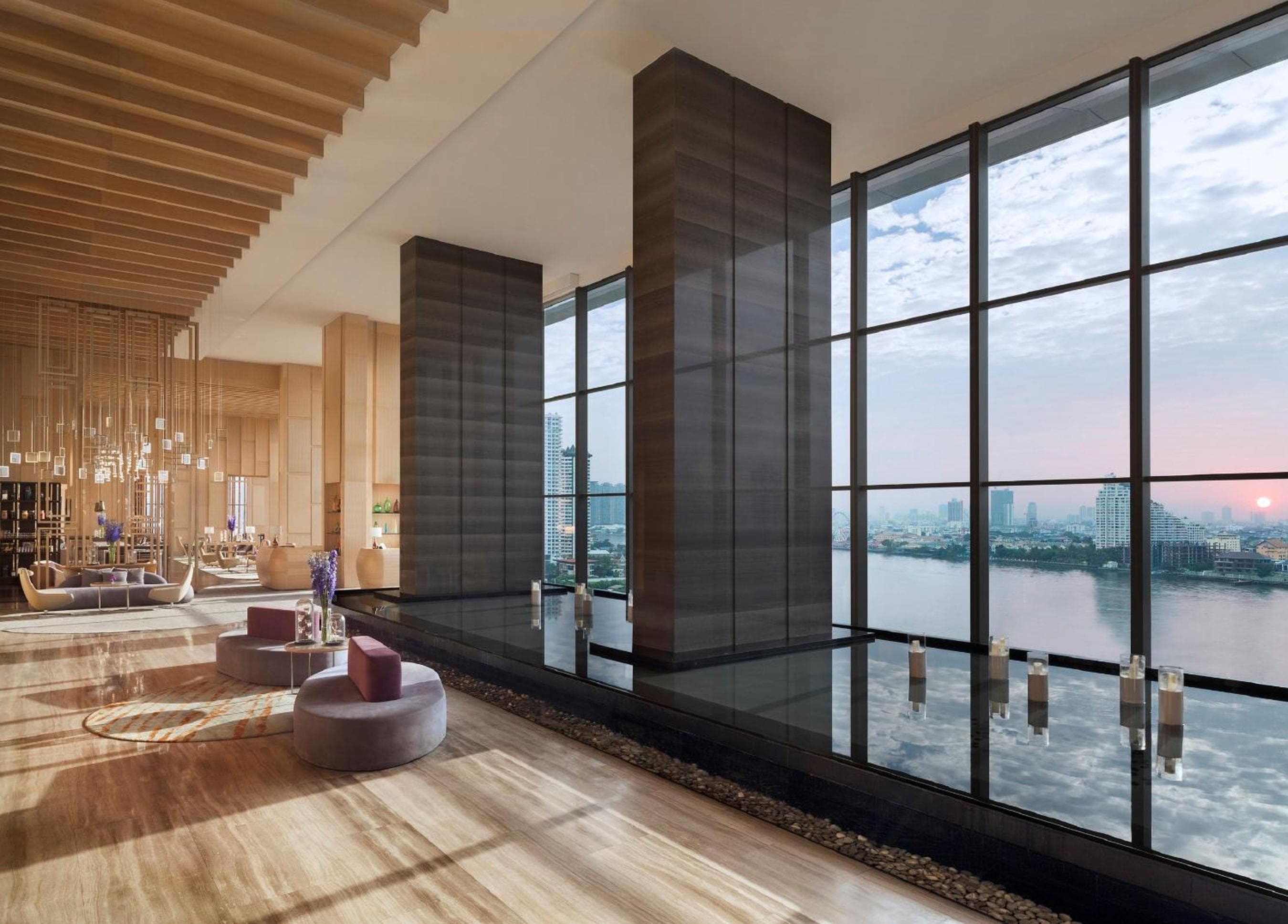 Avani Plus Riverside Bangkok Hotel — 11