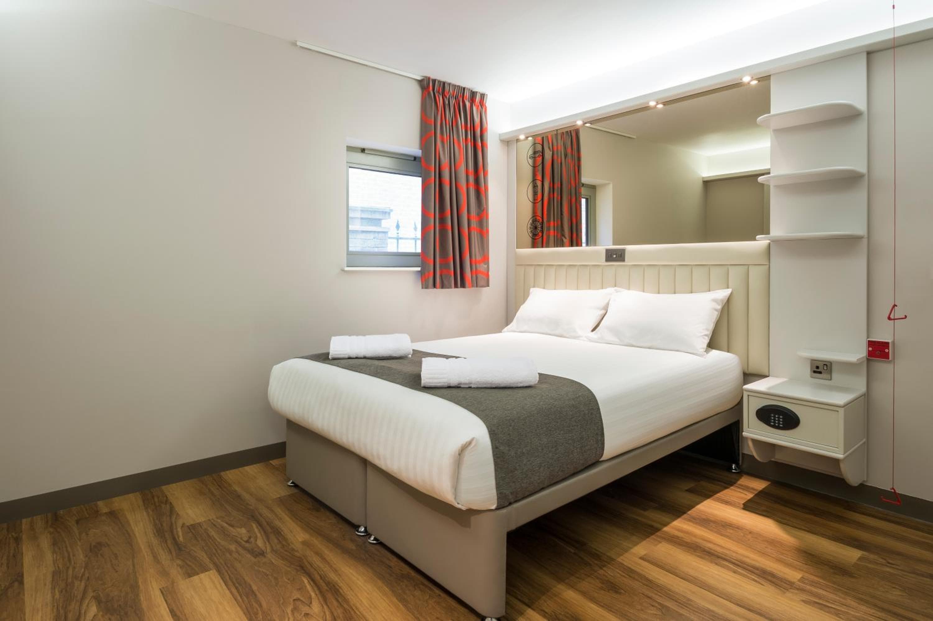 Point A Hotel Londres Shoreditch — 7