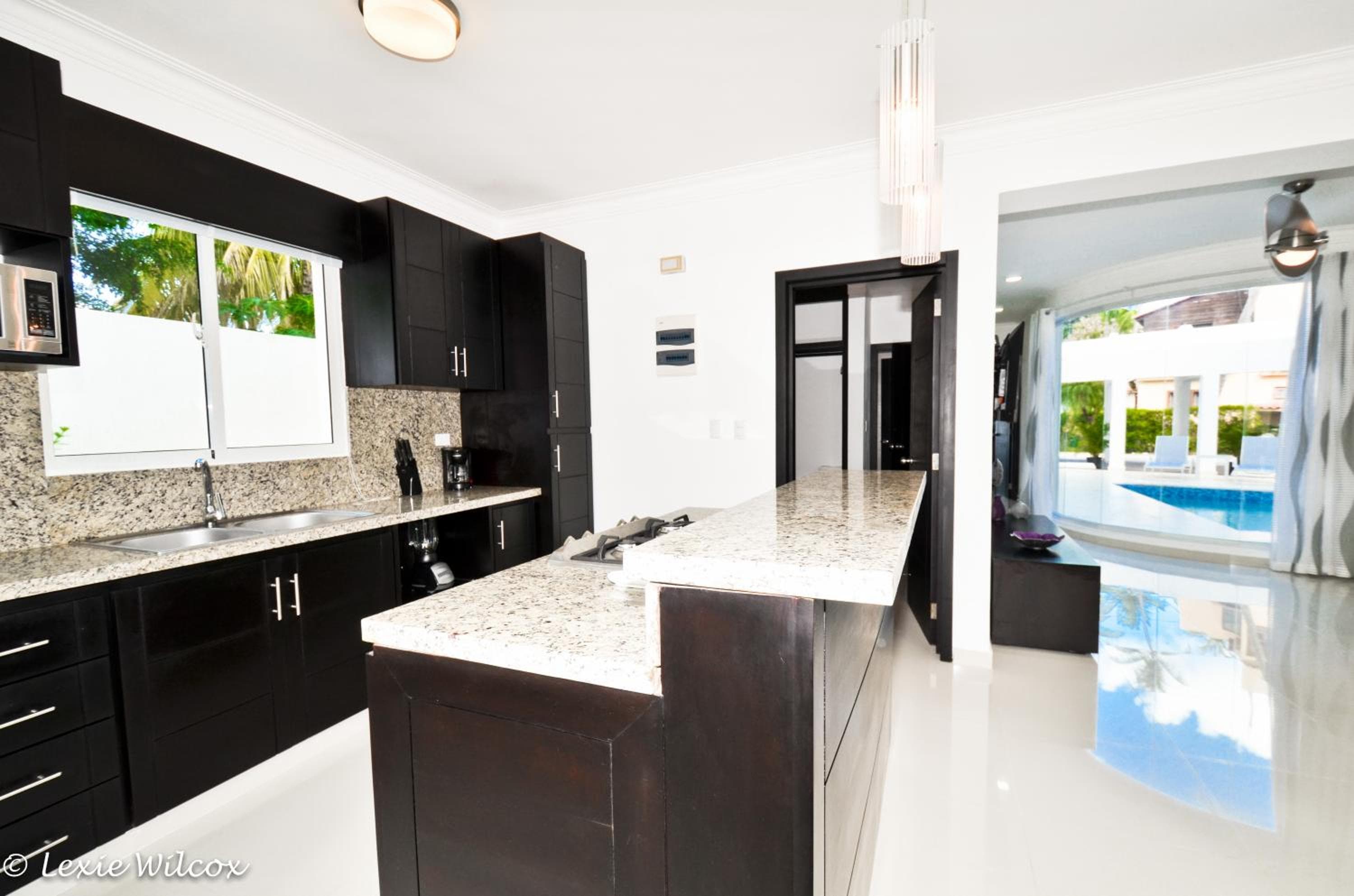 The Sanctuary @ Los Corales — 13