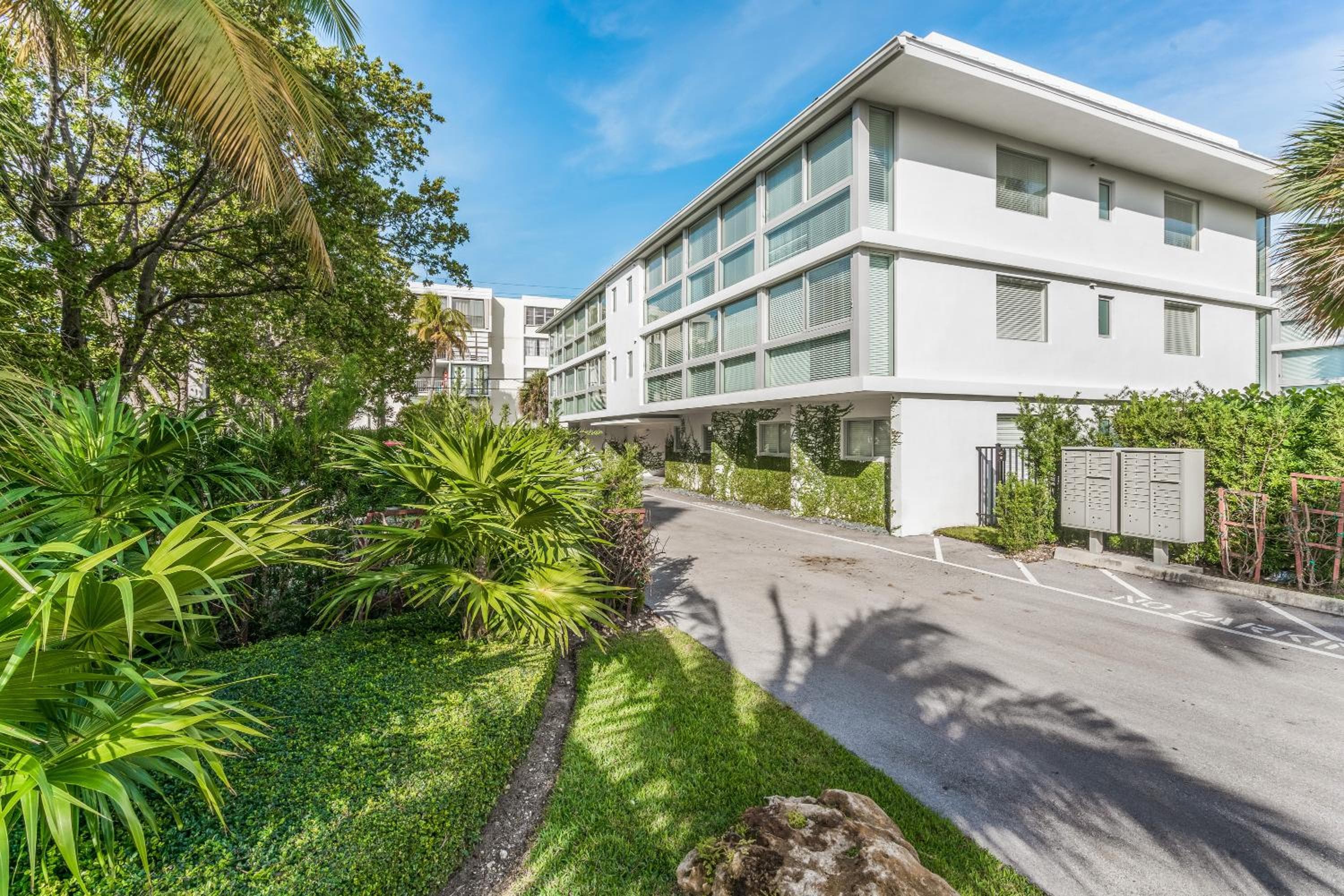 Beach Haus Key Biscayne Appartamenti contemporanei — 15