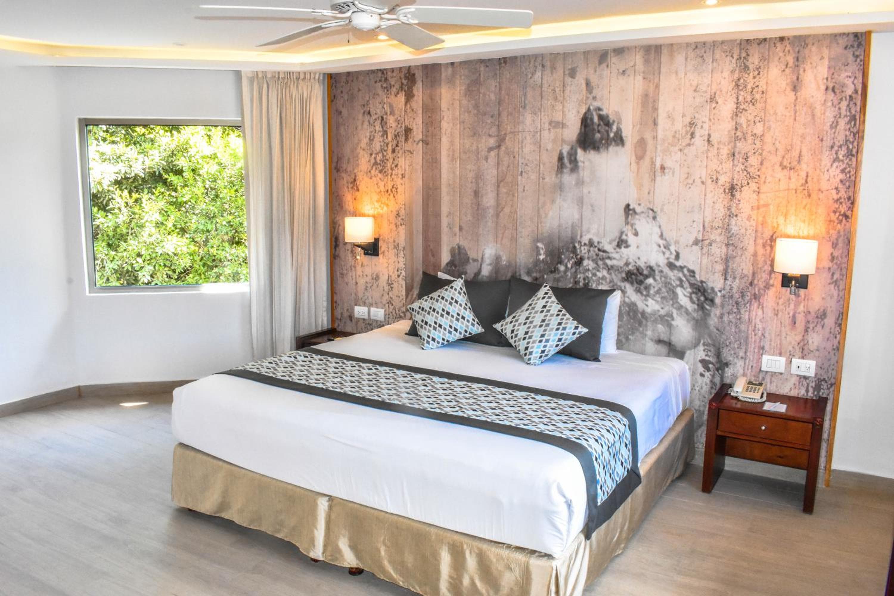 Sandos Caracol Nature Resort & Water Park All Inclusive — 25