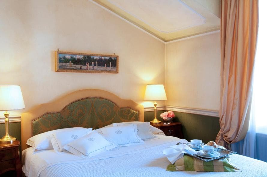 Hotel di charme Petit Palais — 5