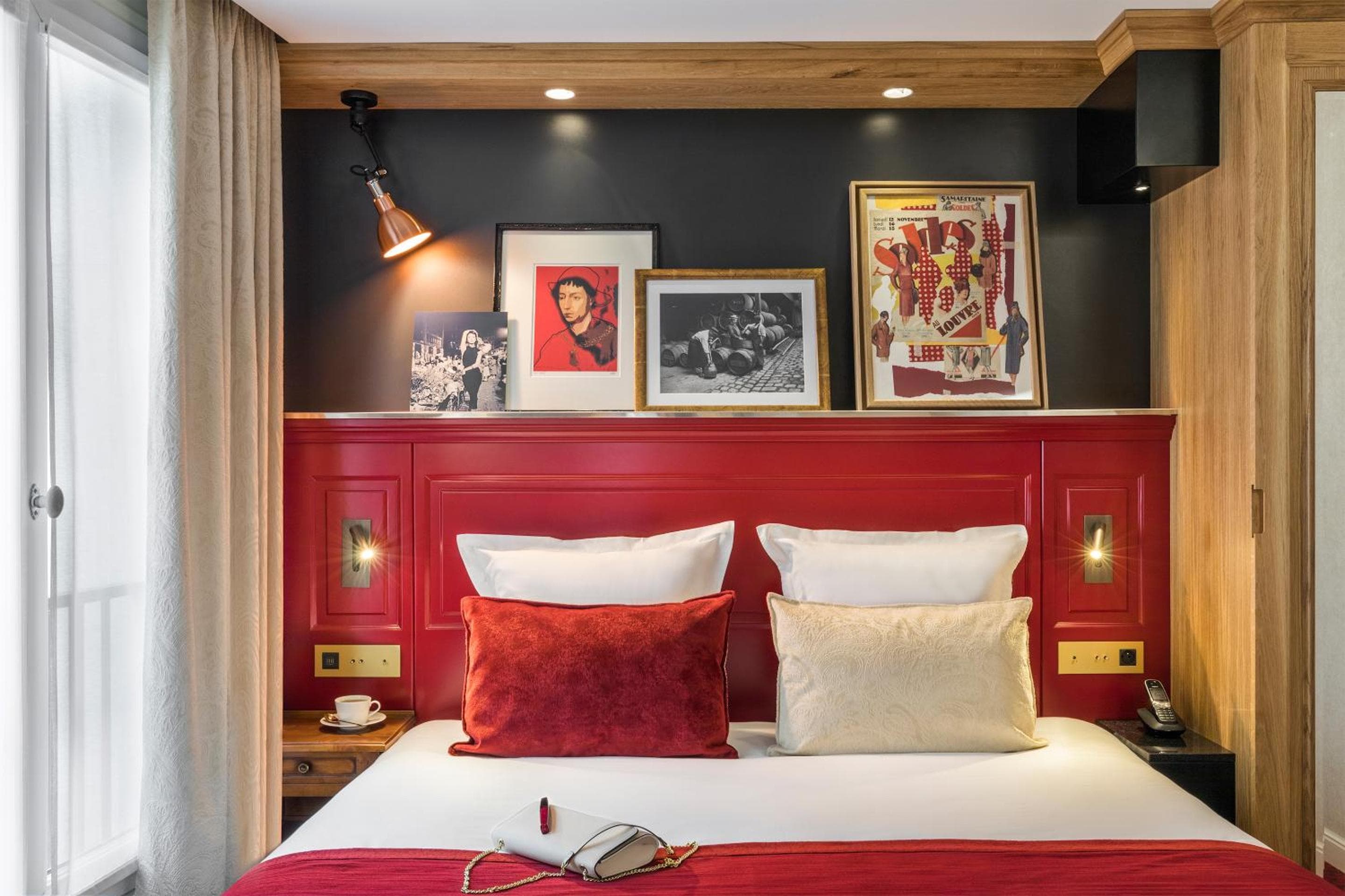 Hotel Ducs de Bourgogne — 23