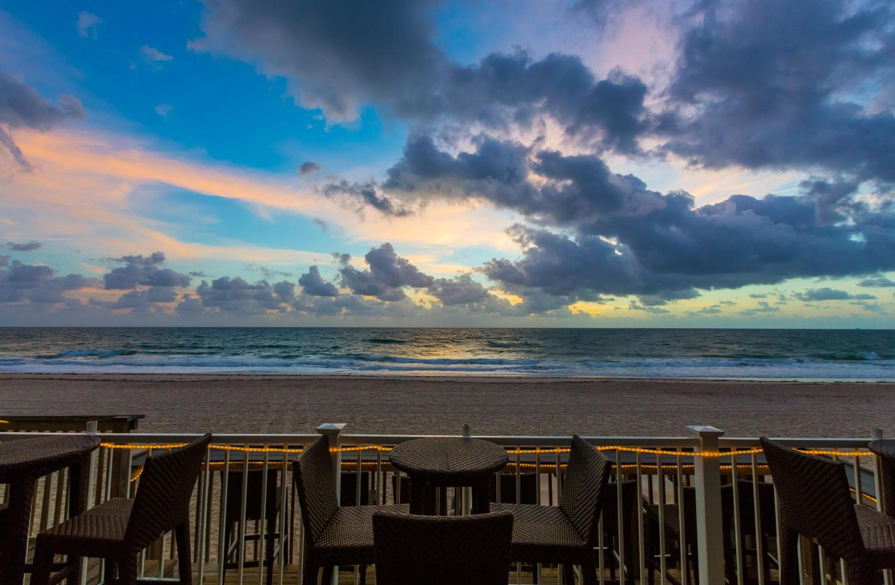 Sun Tower Hotel & Suites en la playa — 16