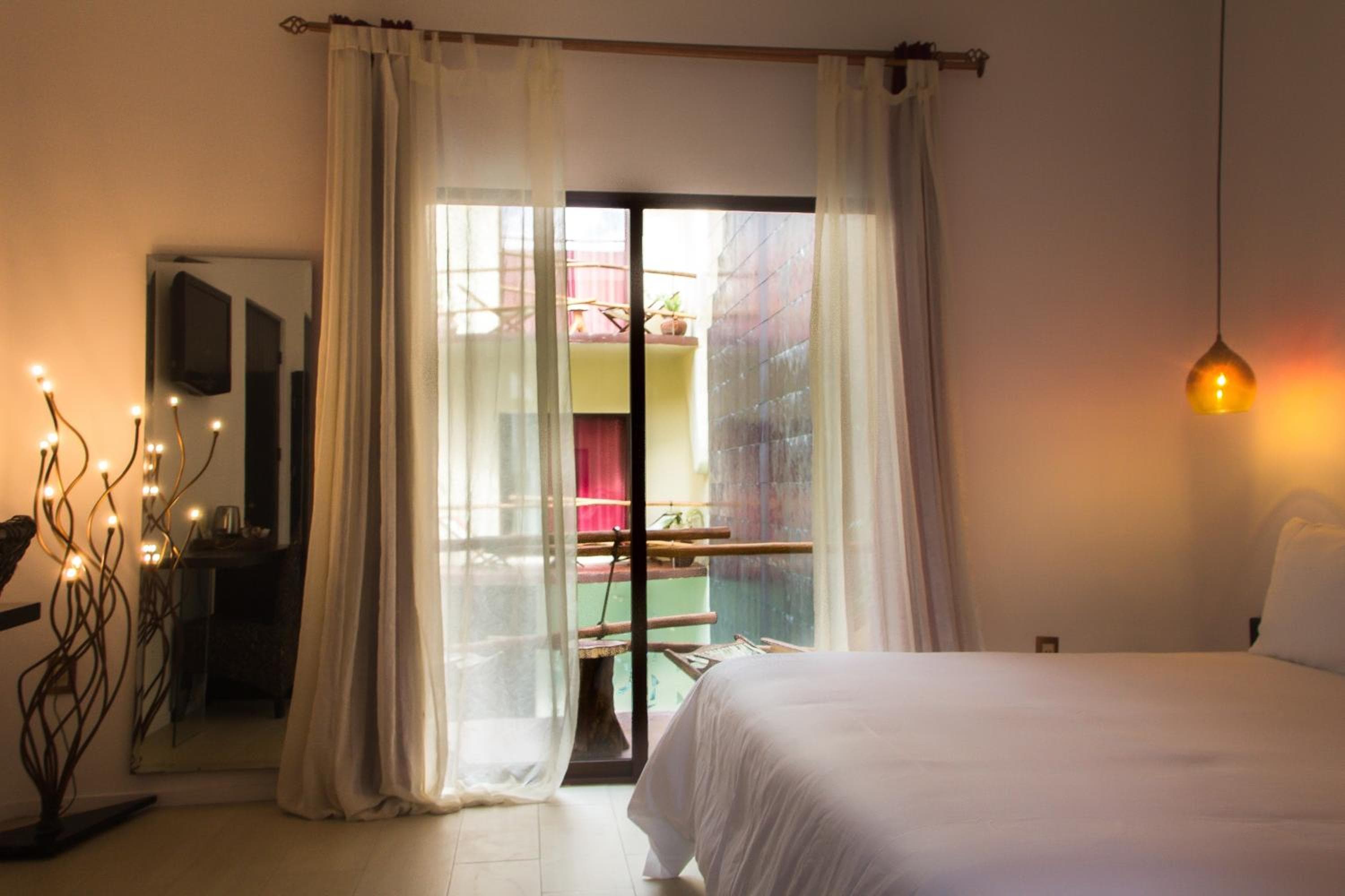 Kinbe Hotel Boutique — 16