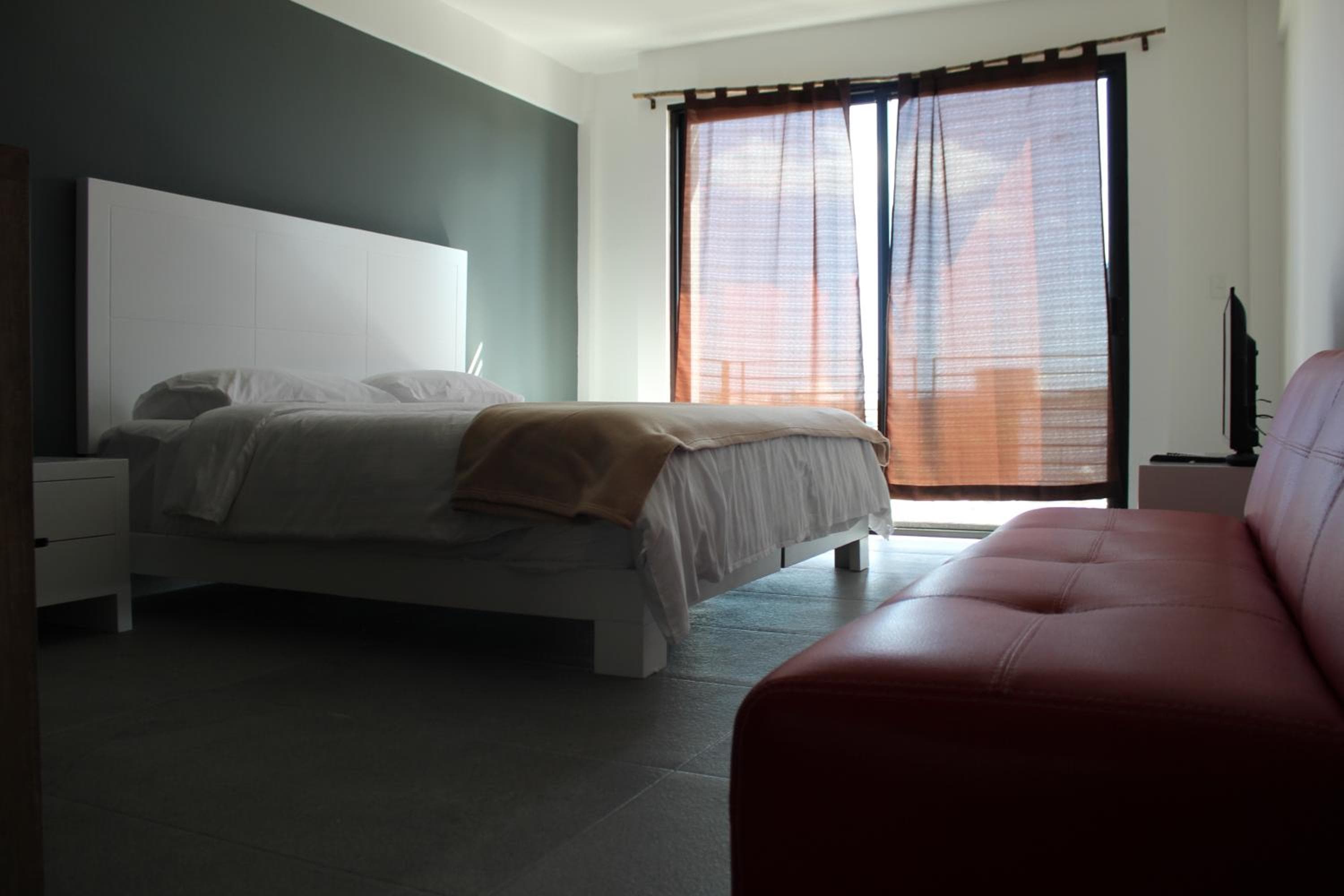 Studio 30 Condhotel by Nah Hotels — 24