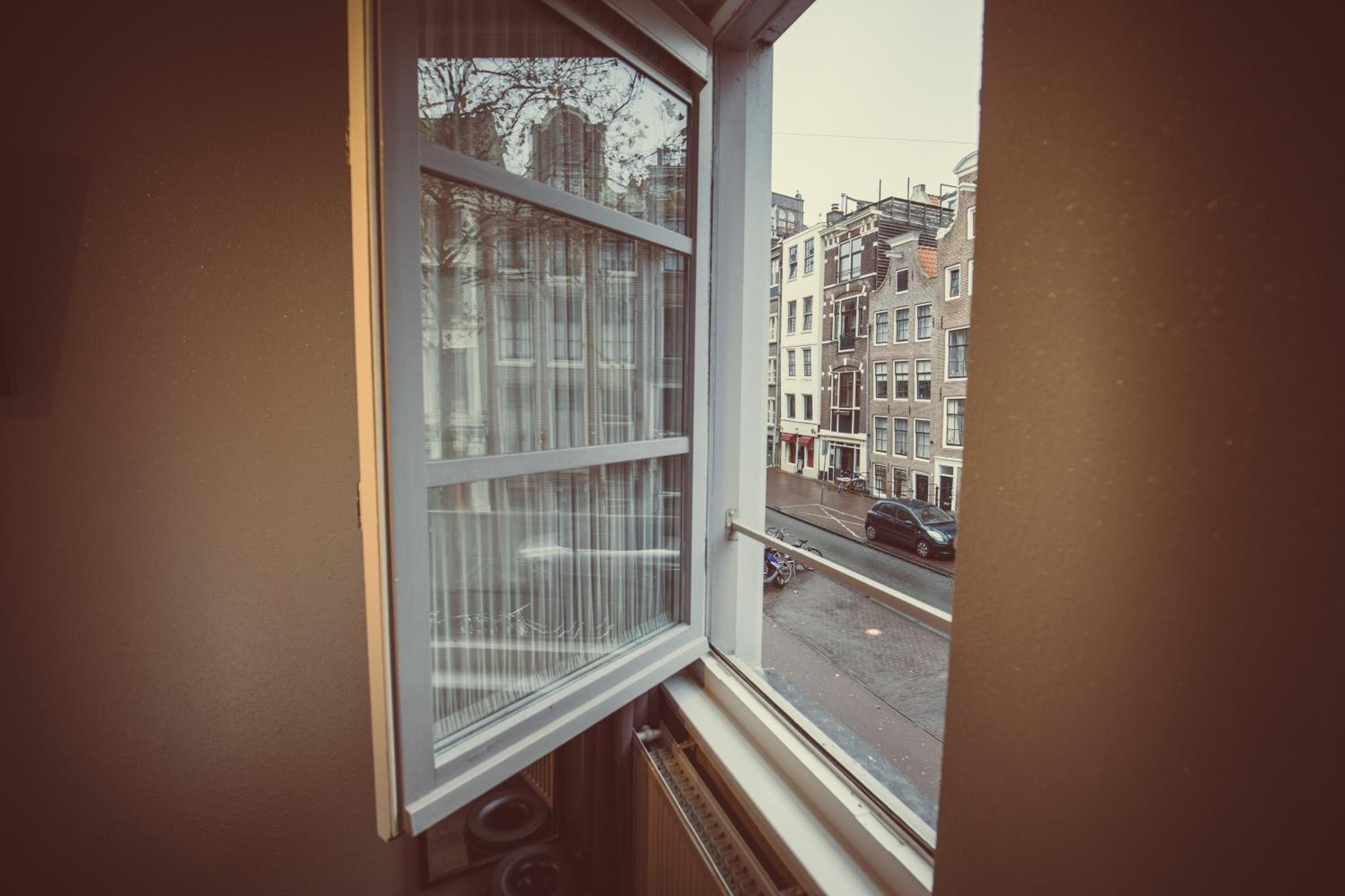 Tourist Inn One Amsterdam — 16