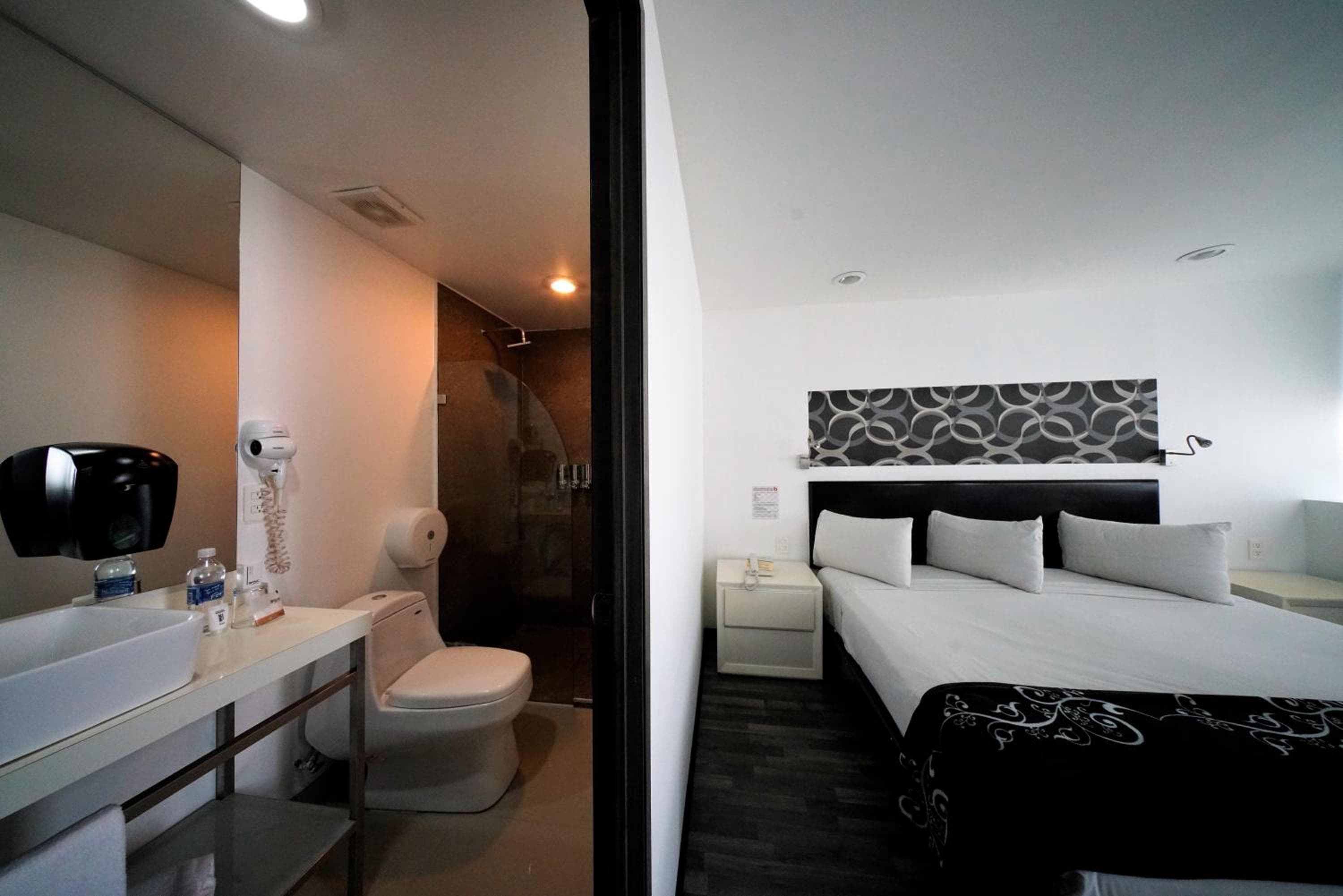 Hotel Black Boutique — 26