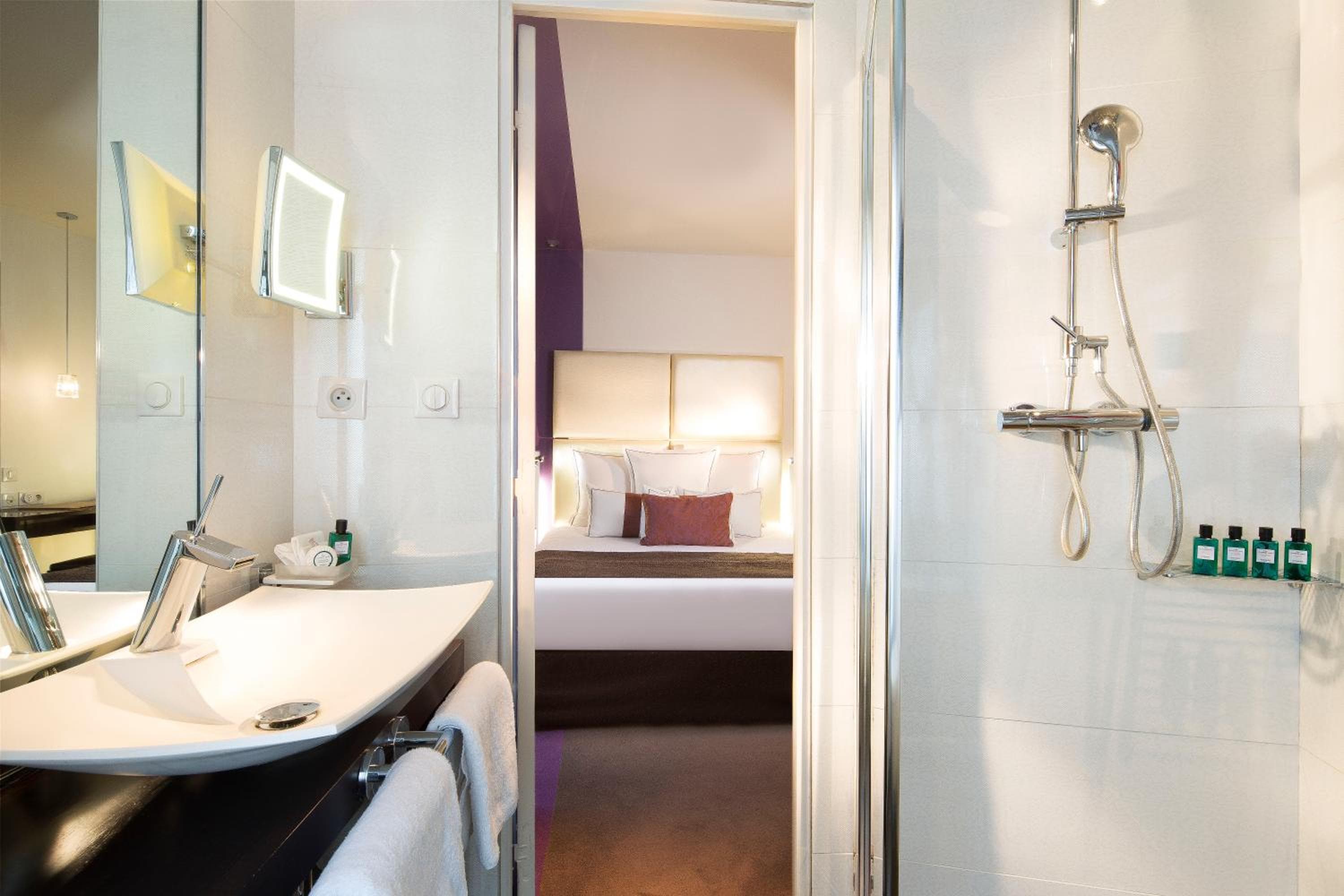 Grand Hotel Saint Michel — 24