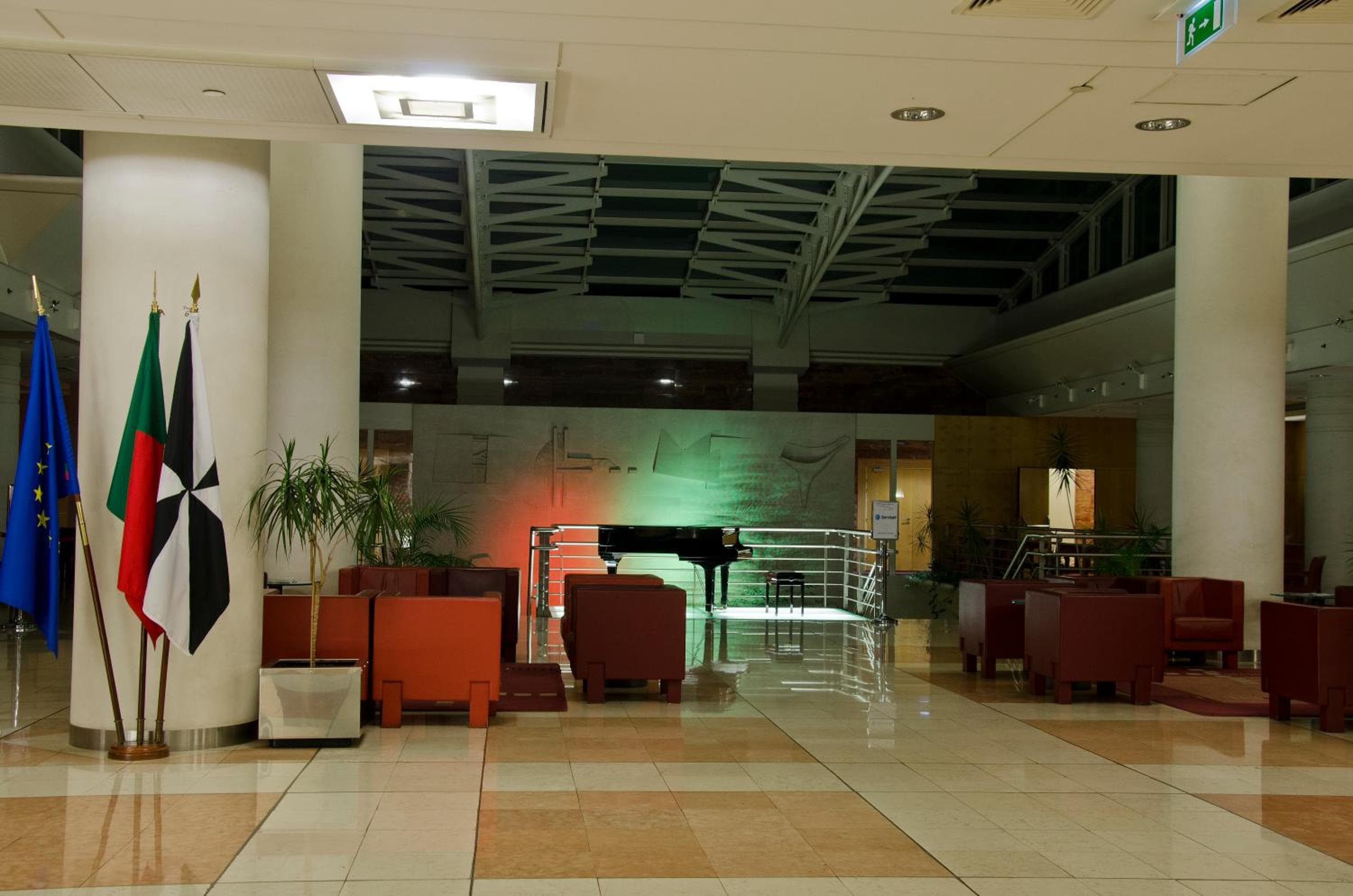 VIP Executive Entrecampos Hotel & Conference — 10