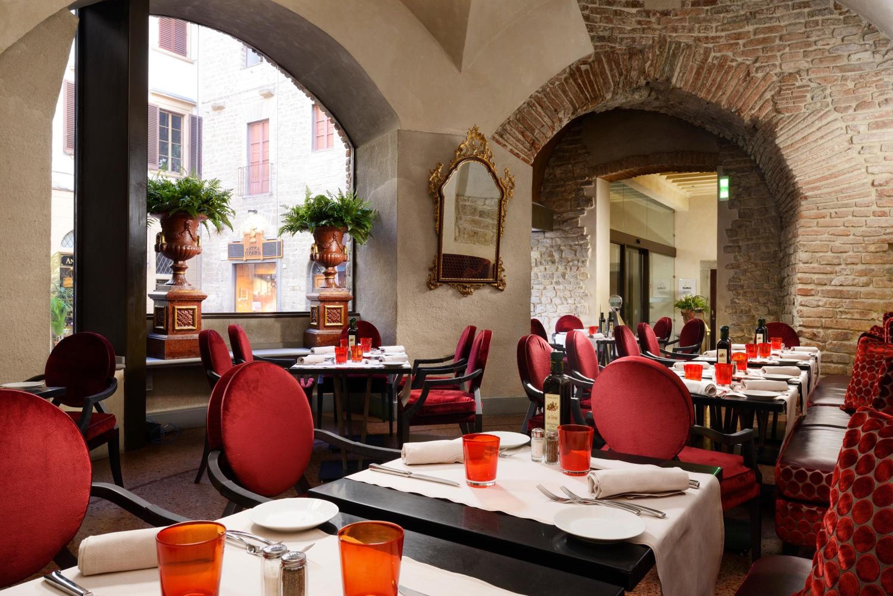 Brunelleschi Hotel — 30
