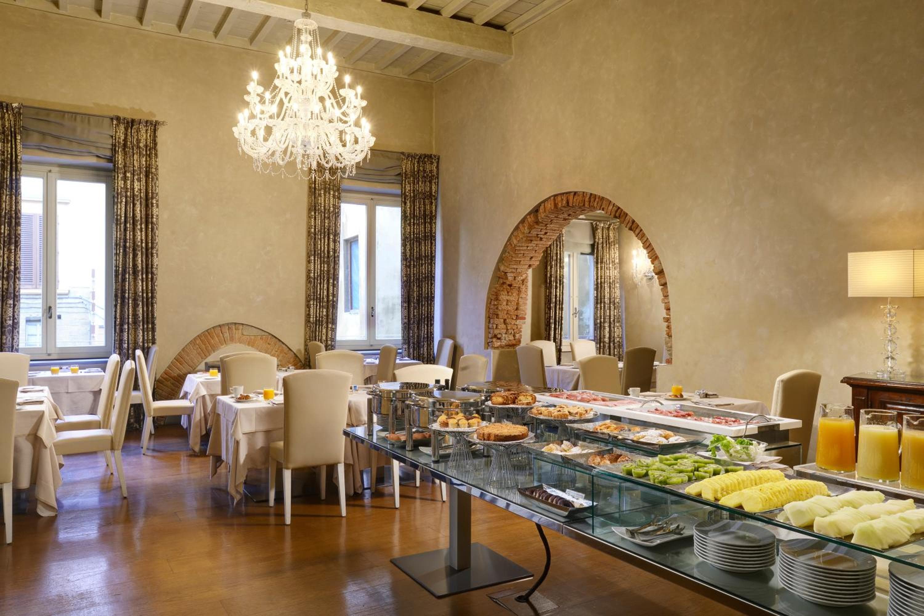 Brunelleschi Hotel — 27
