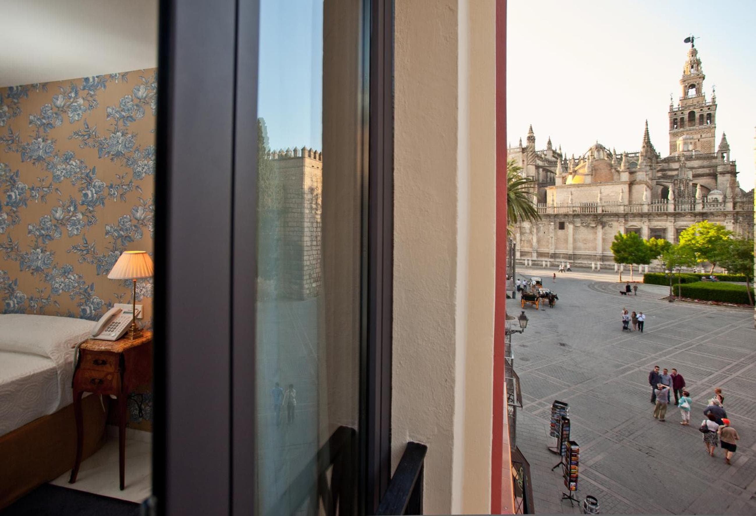 Suites Murillo Alcázar — 19